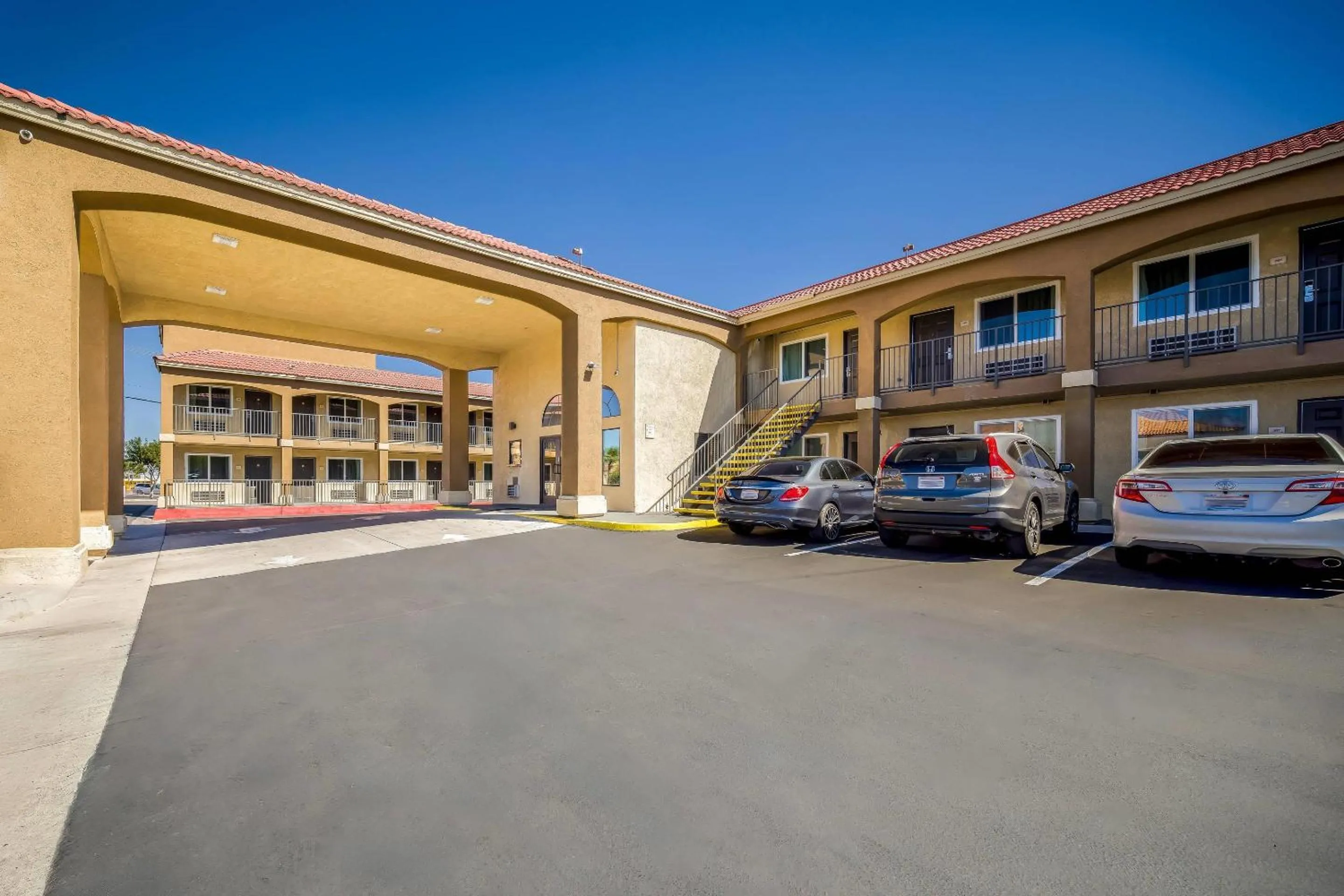 Property building in Quality Inn & Suites