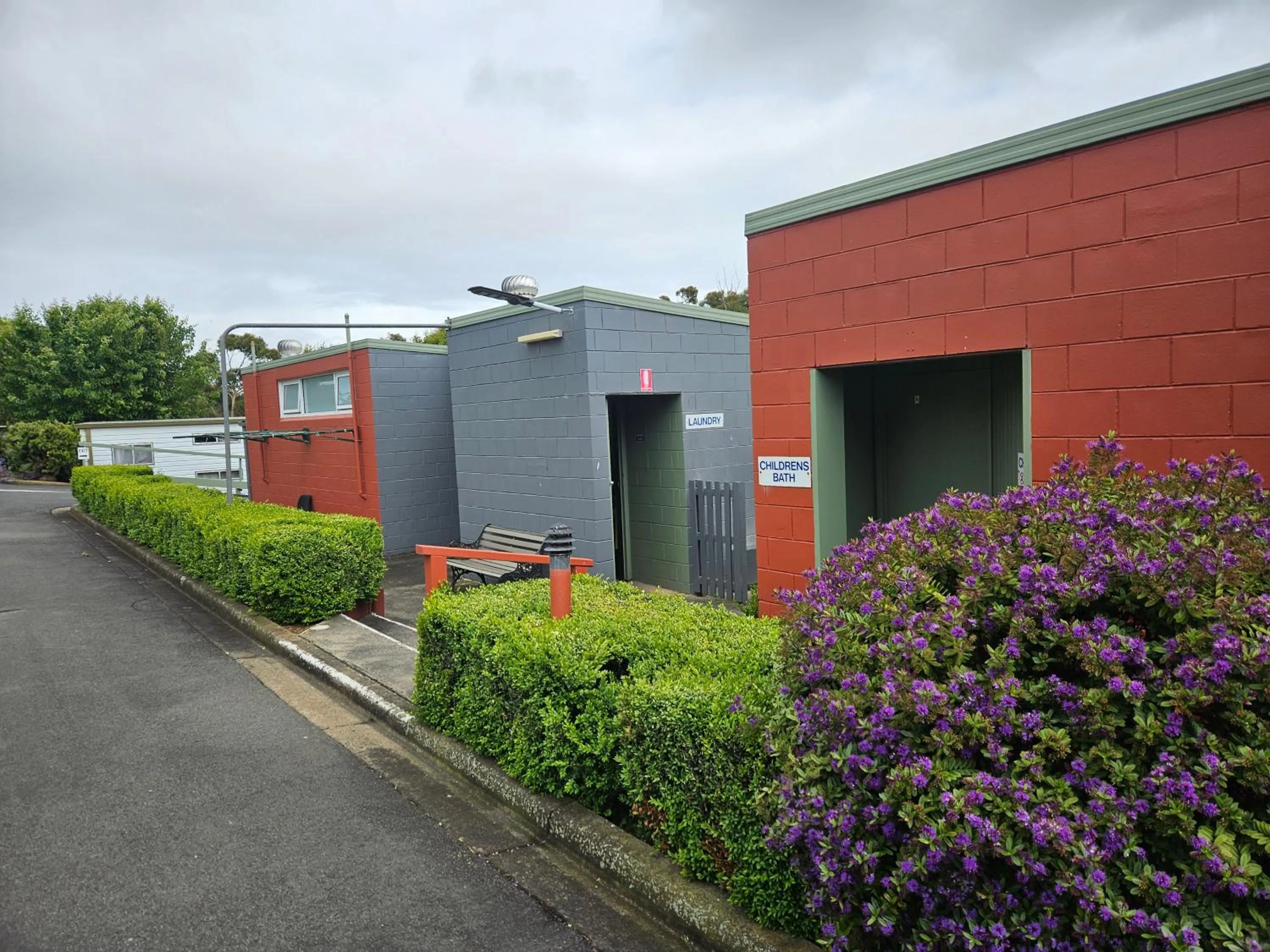 Property building in Warrnambool Motel and Holiday Park