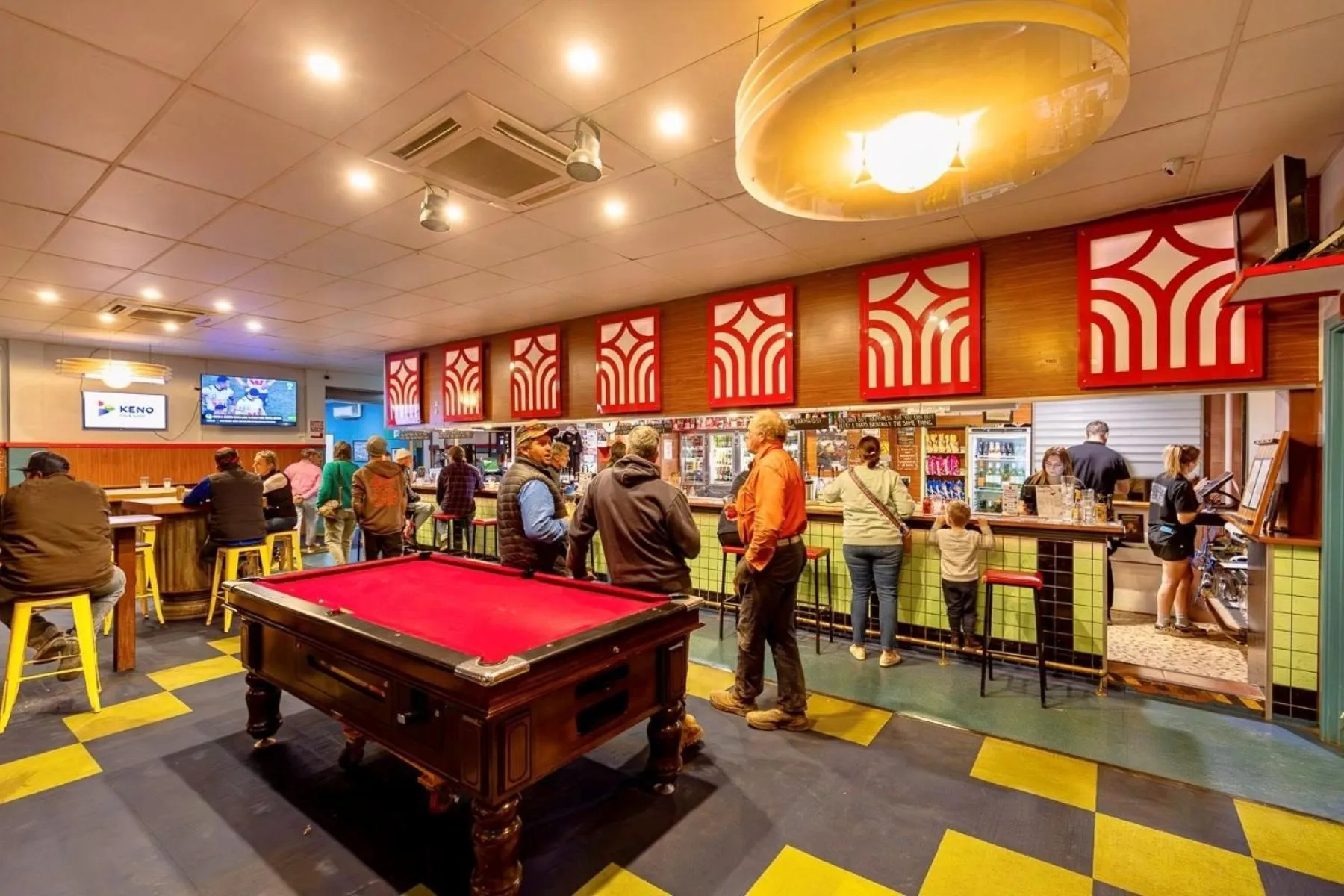 Billiard in North Gregory Hotel