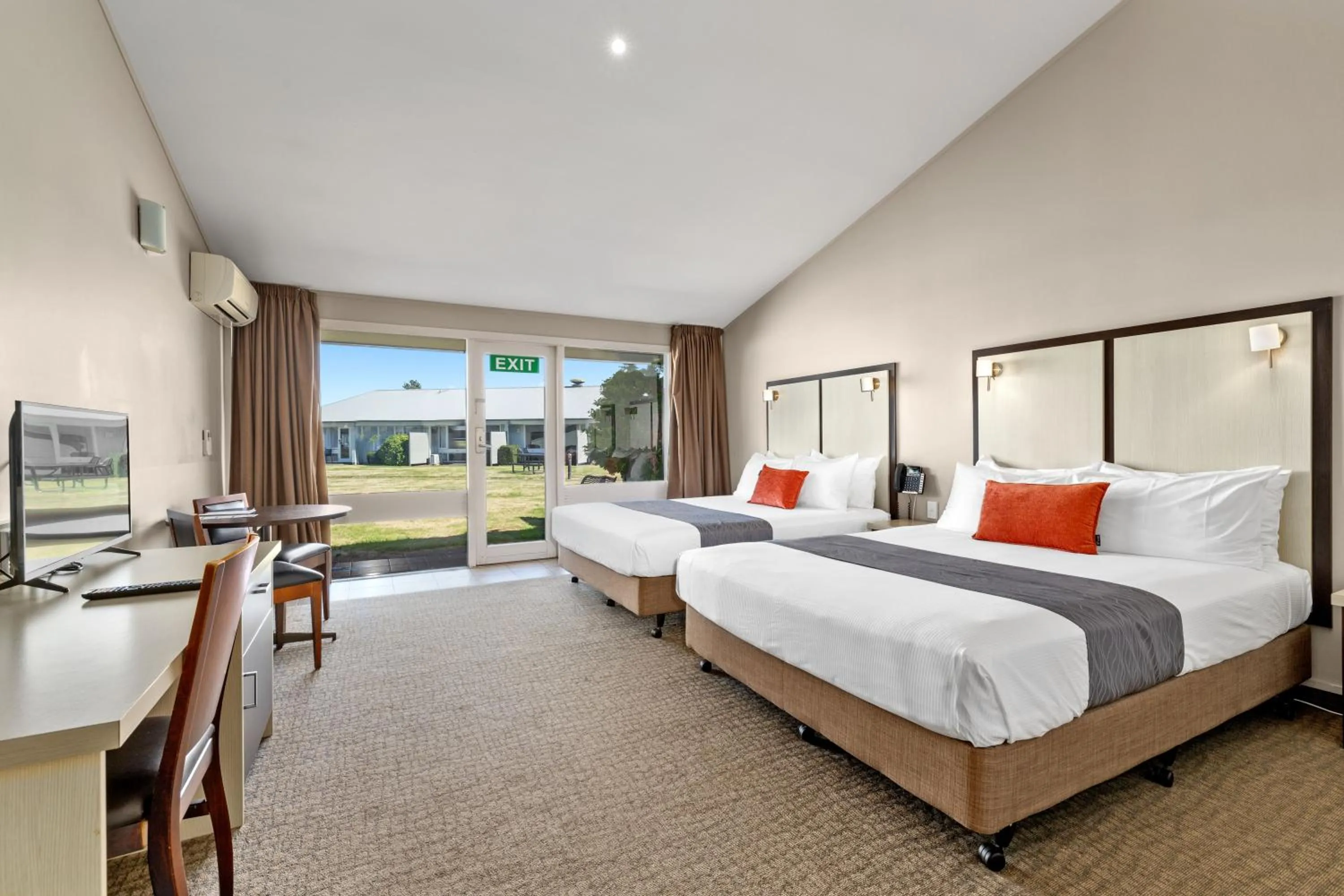 Bed in Copthorne Solway Park, Wairarapa