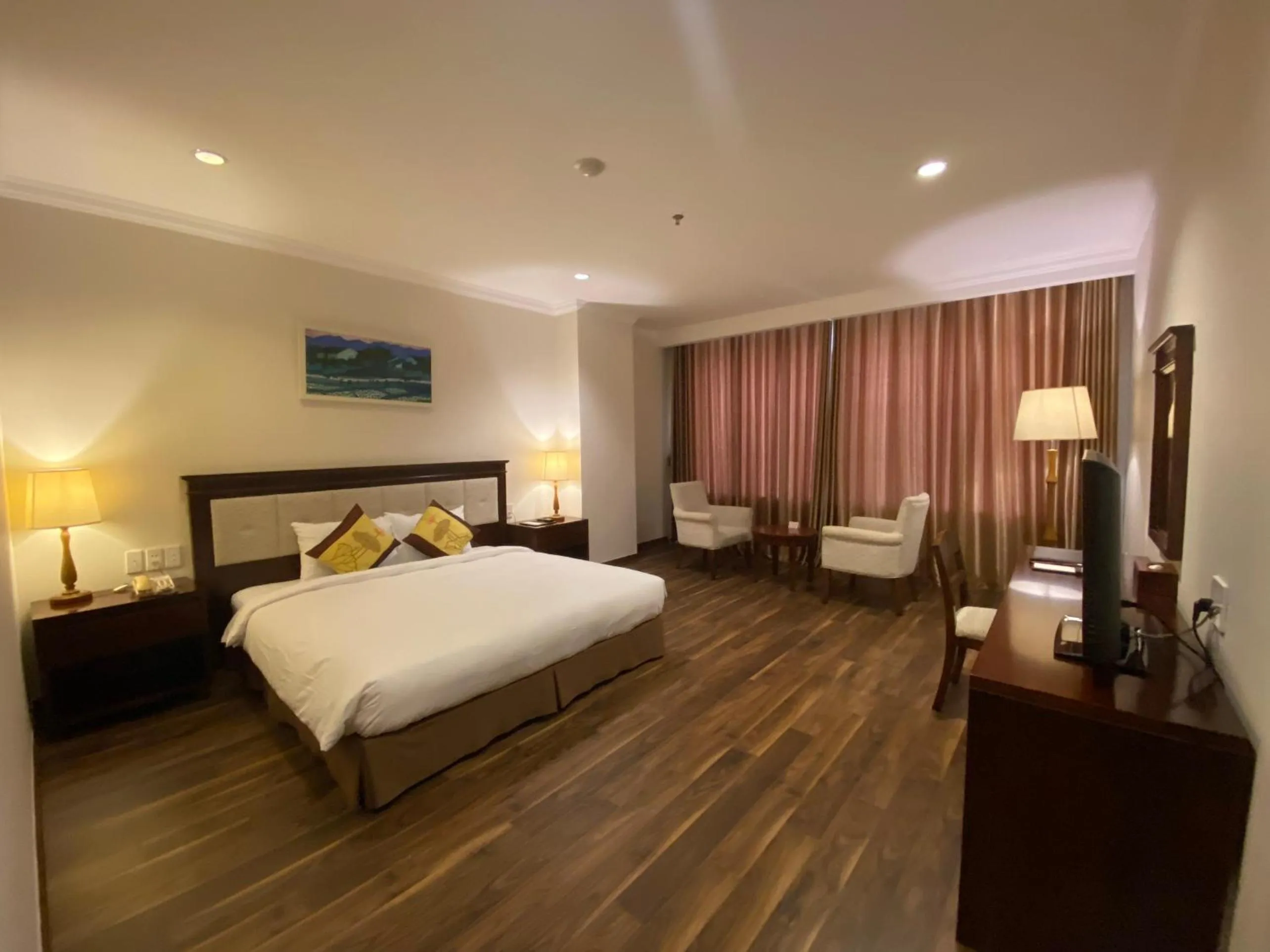 Bed in Ha Long DC Hotel