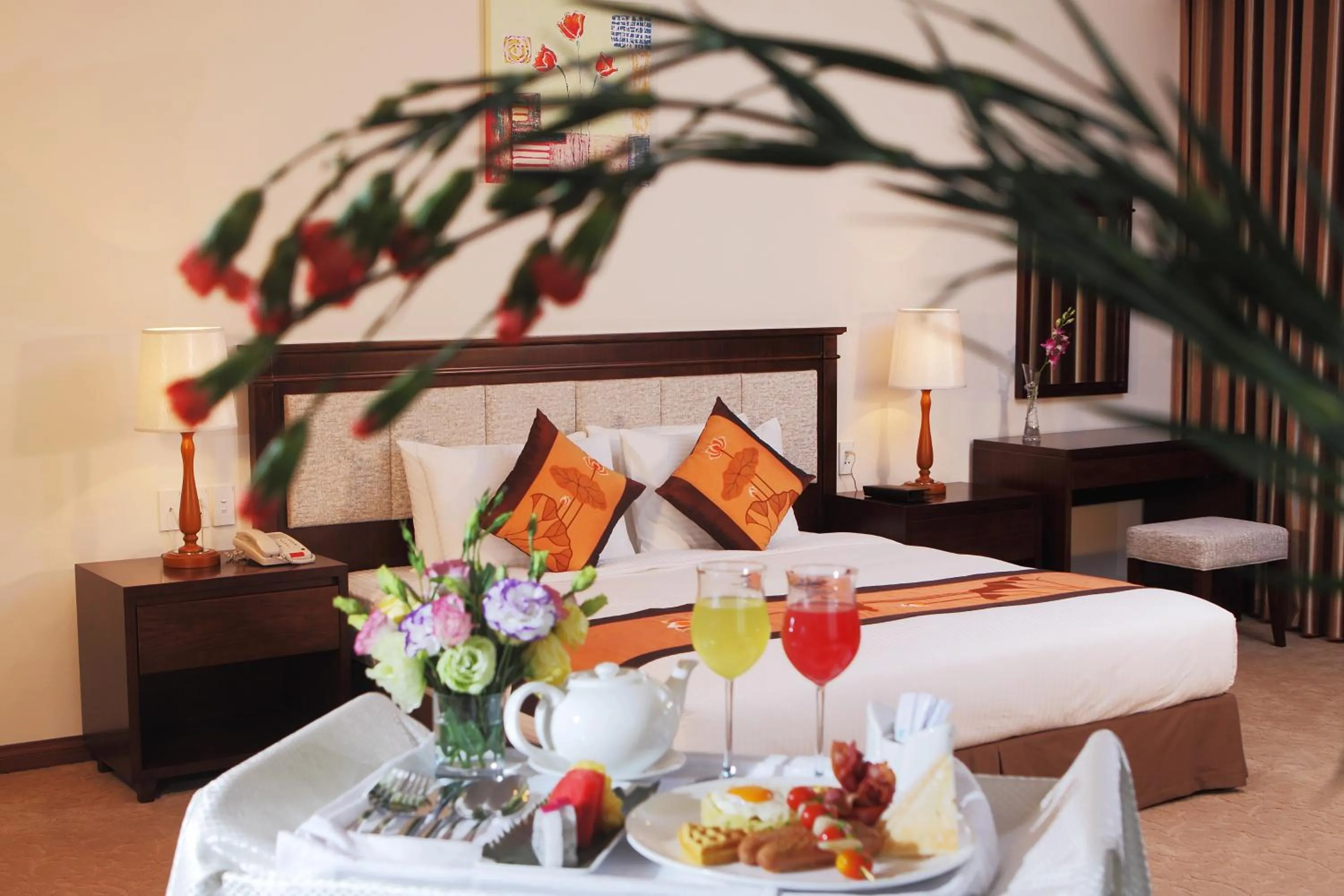 Food and drinks in Ha Long DC Hotel