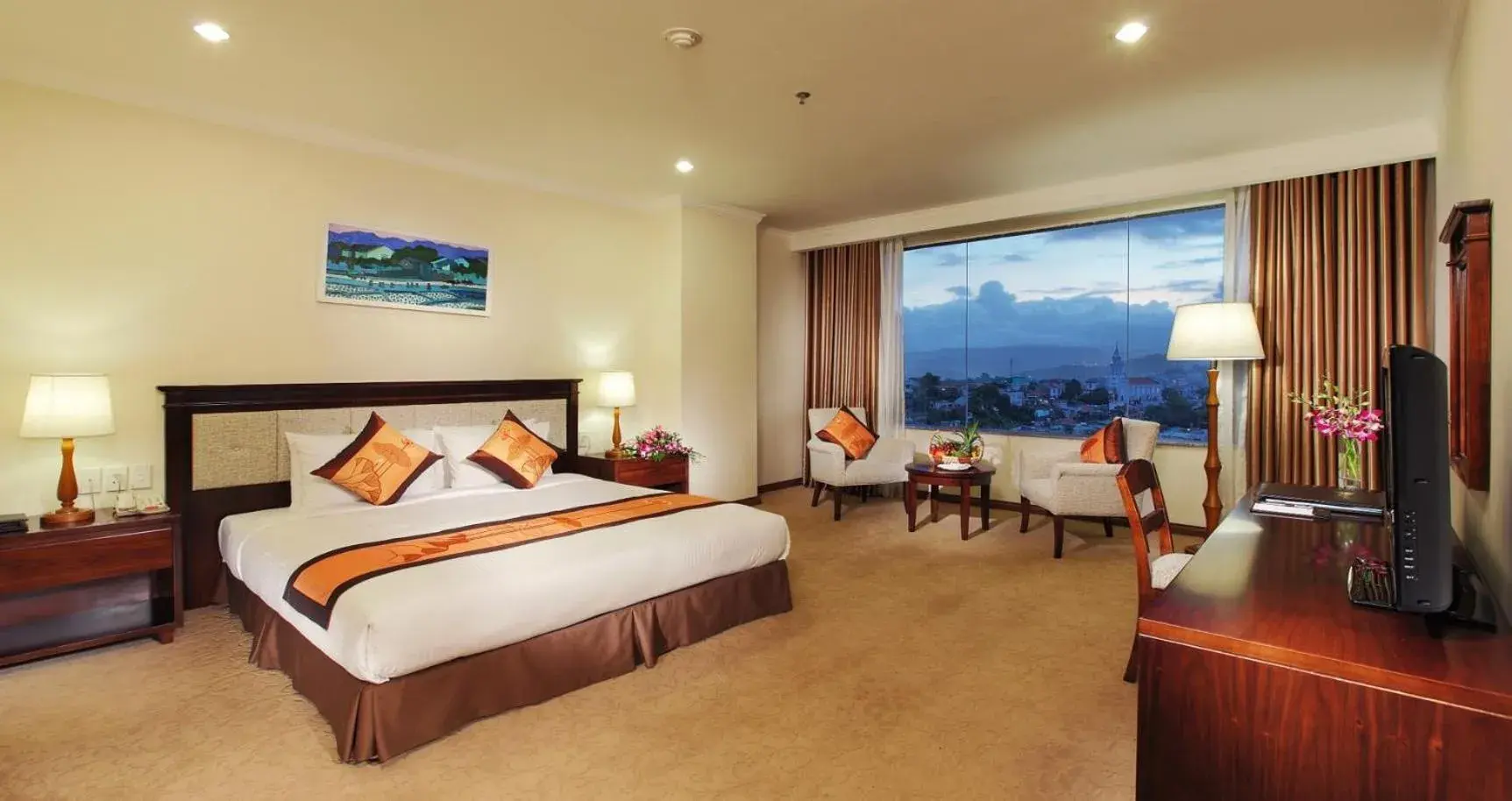 Deluxe Double Room in Ha Long DC Hotel Deluxe Double Room in Ha Long DC Hotel