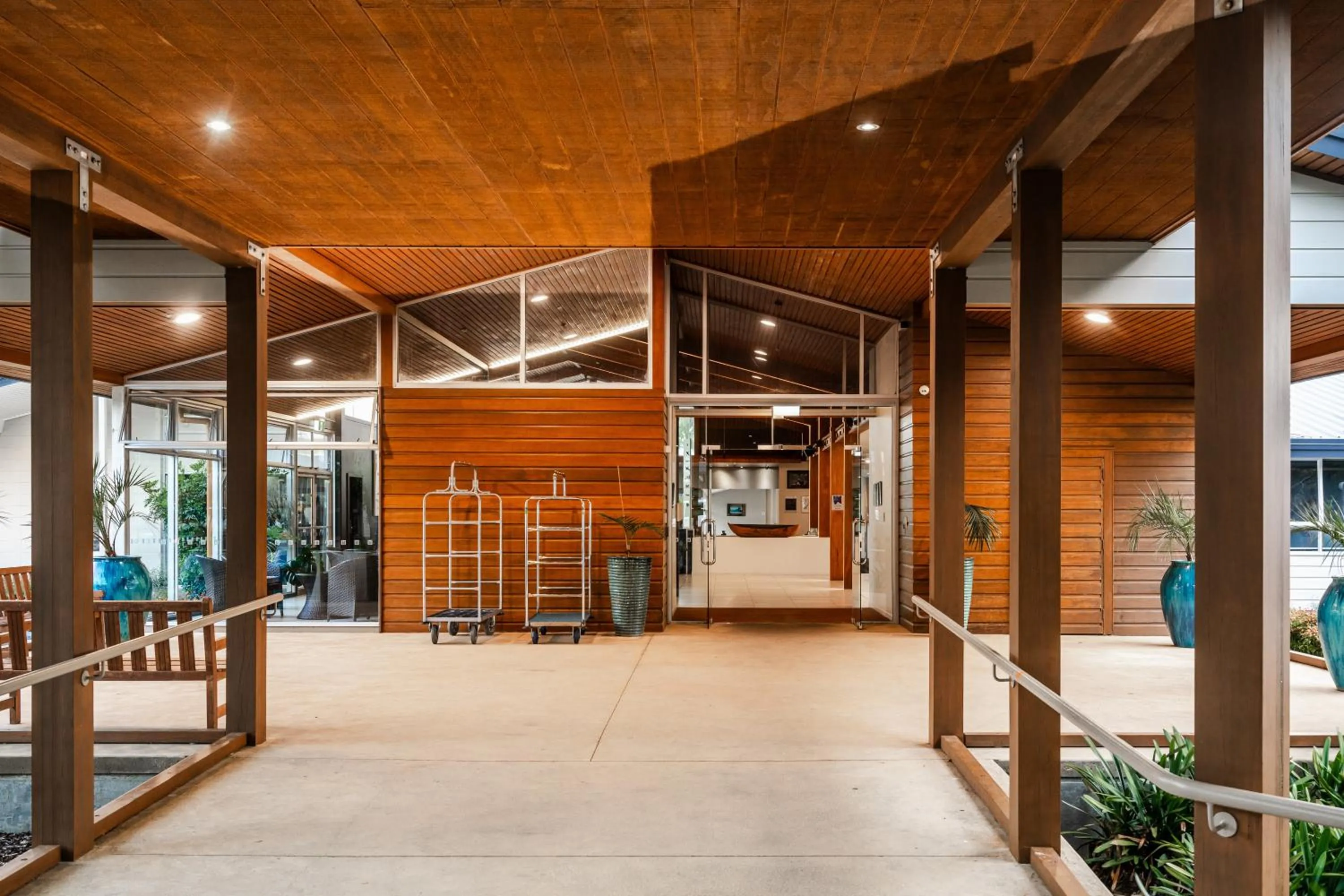 Facade/entrance in Copthorne Hotel & Resort Bay Of Islands