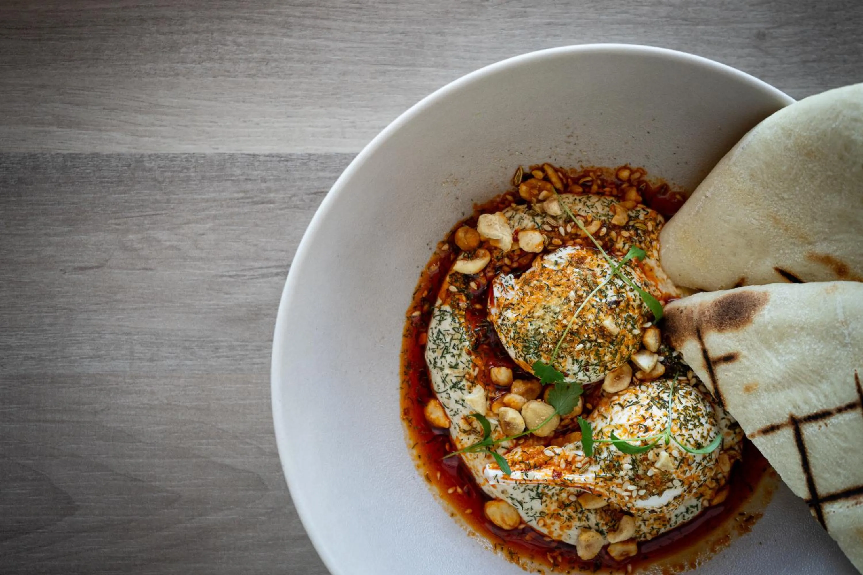 Breakfast in Kamana Lakehouse