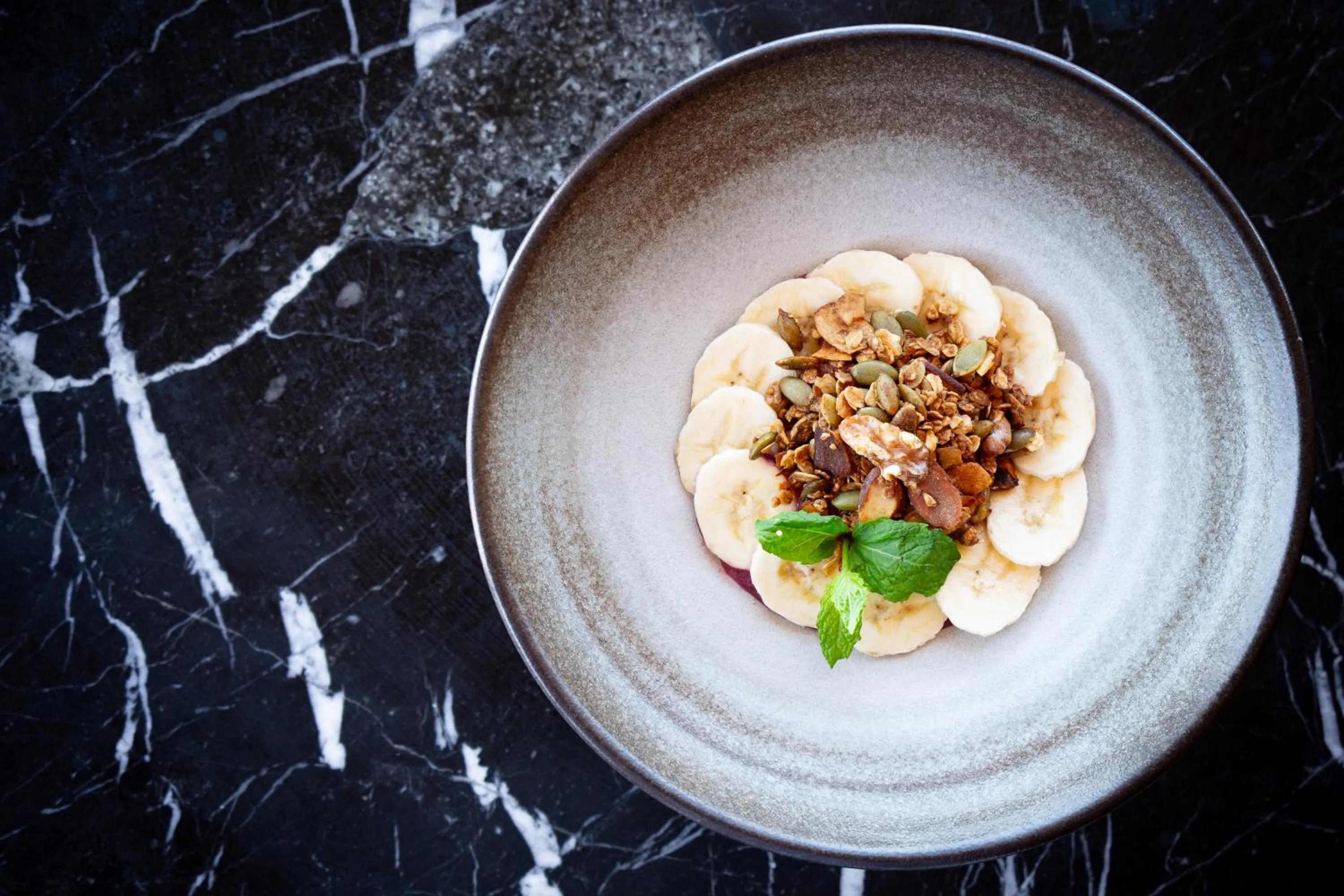 Breakfast in Kamana Lakehouse