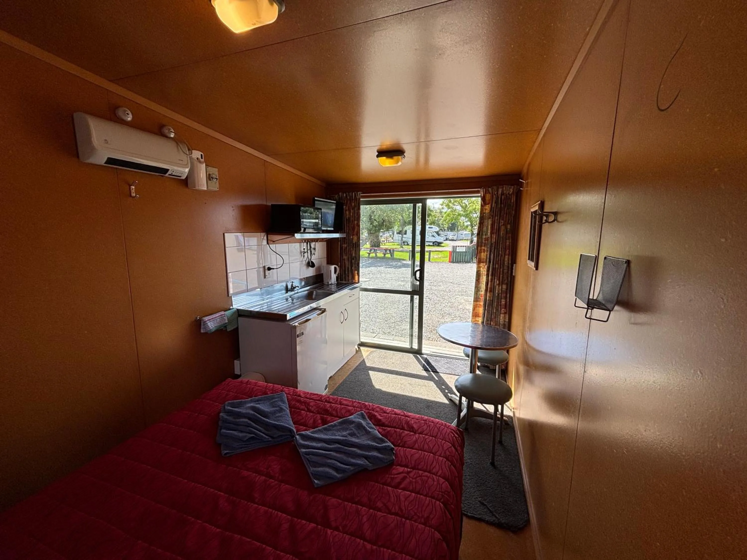 Bed in Westshore Holiday Park