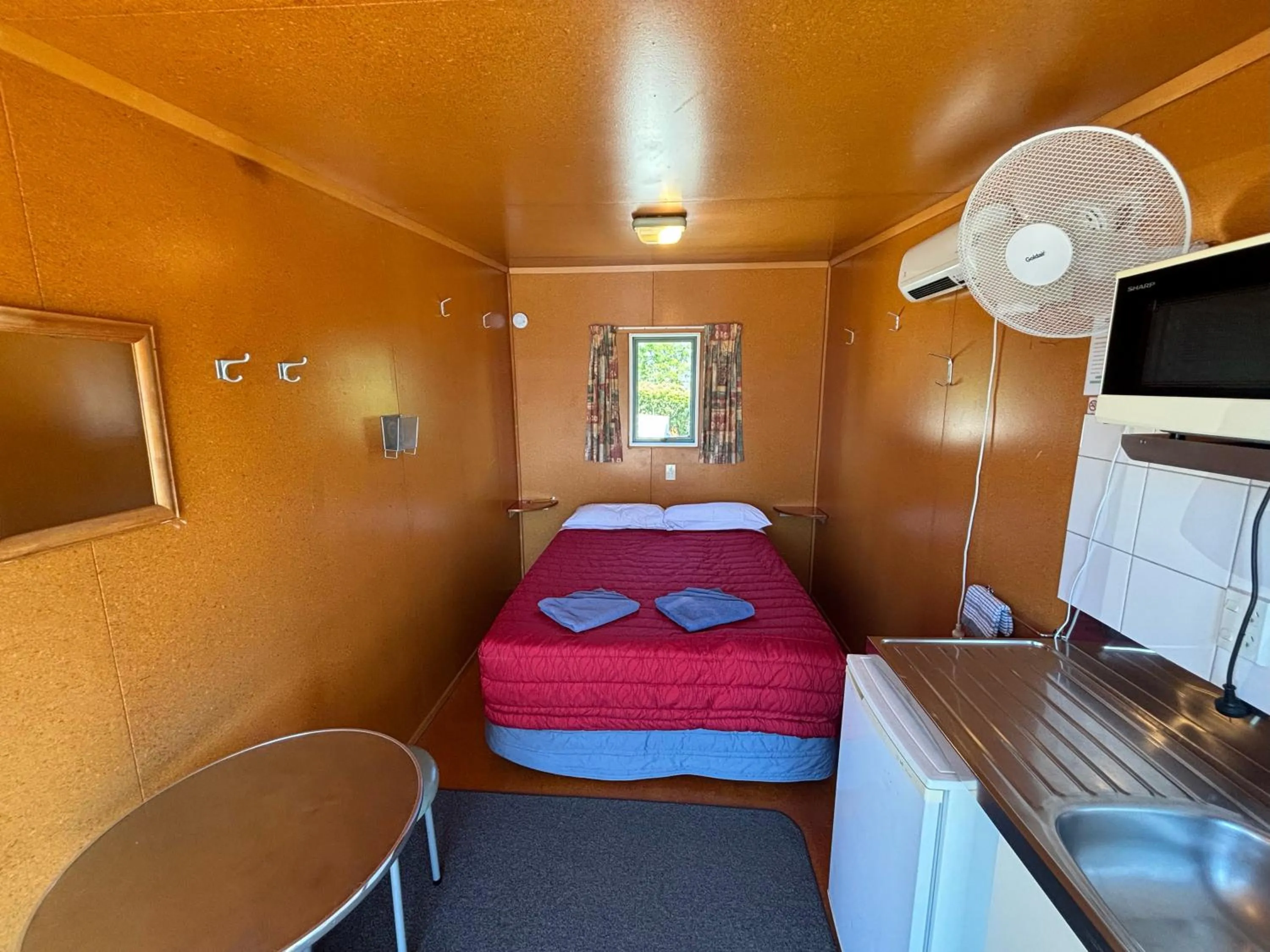 Bed in Westshore Holiday Park