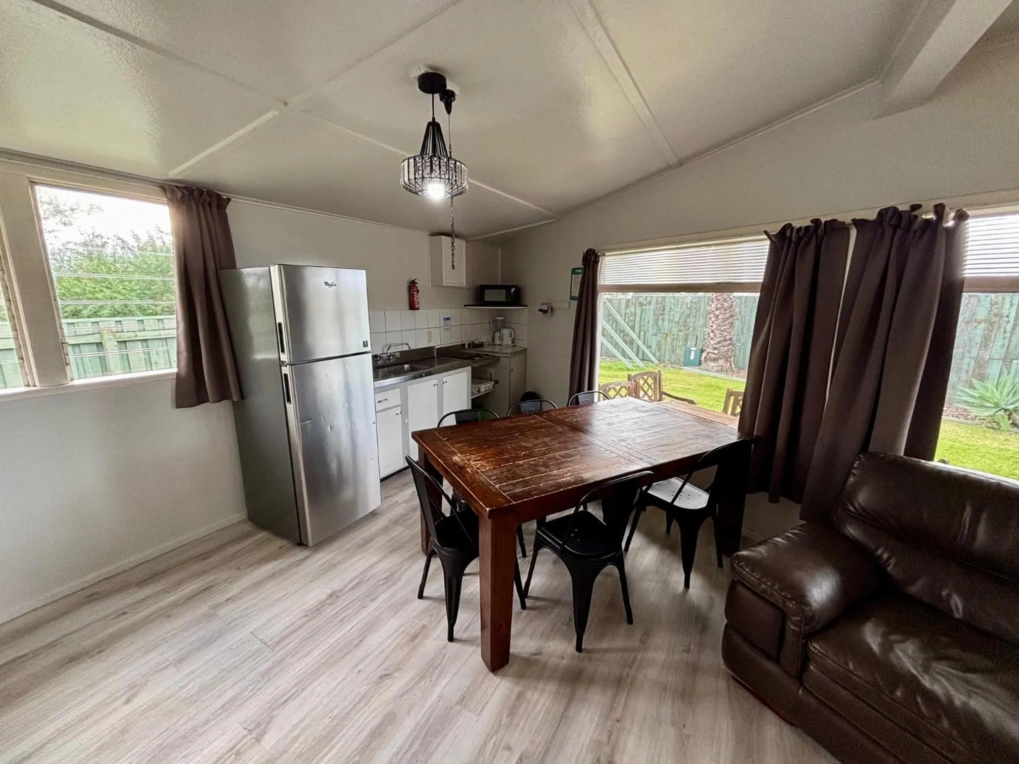Kitchen or kitchenette in Westshore Holiday Park