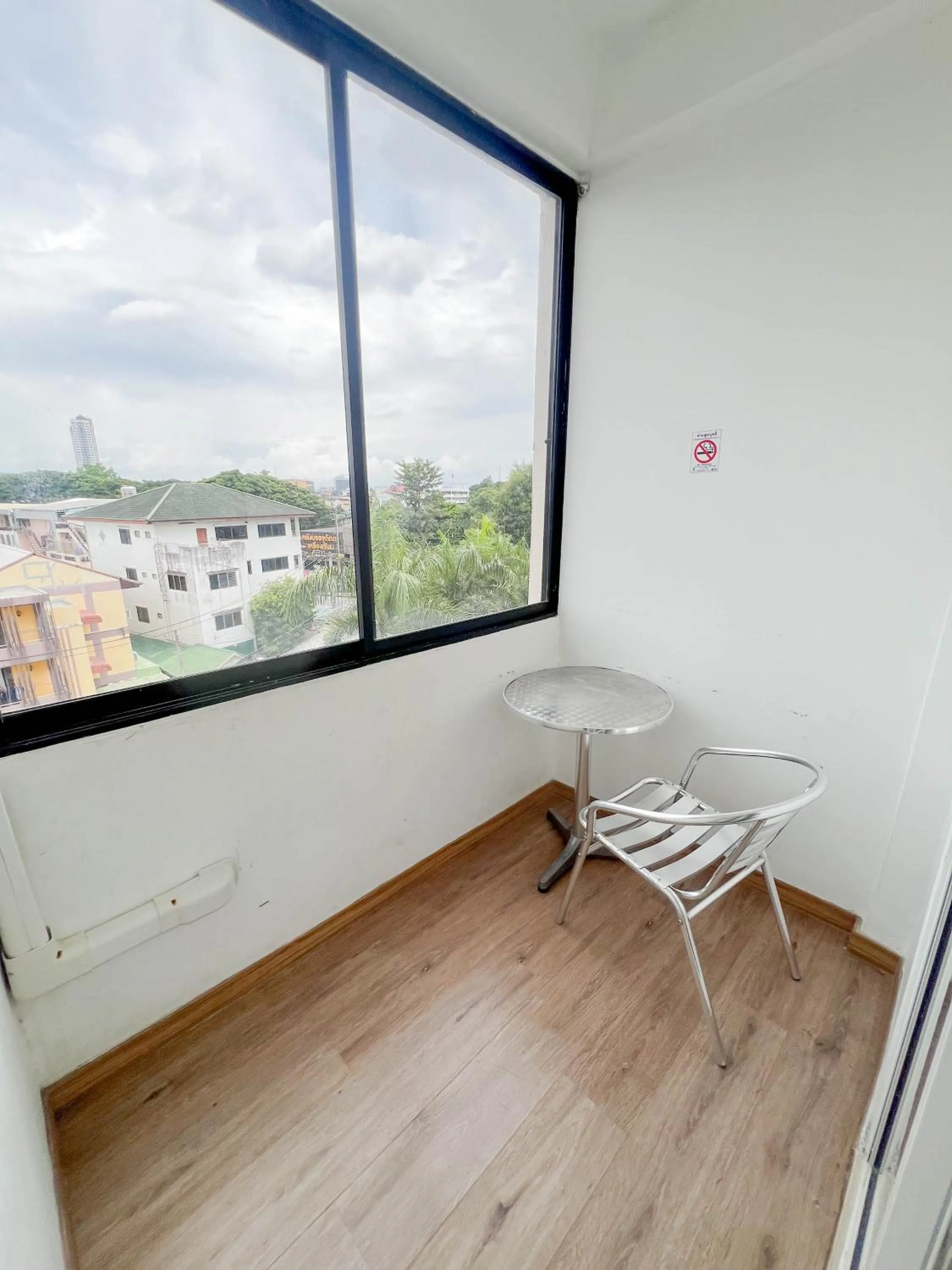 Balcony/Terrace in Inspire House Hotel