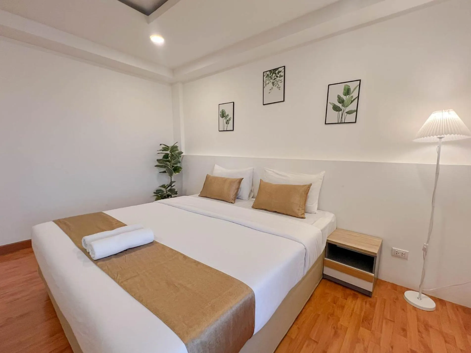 Bed in Inspire House Hotel