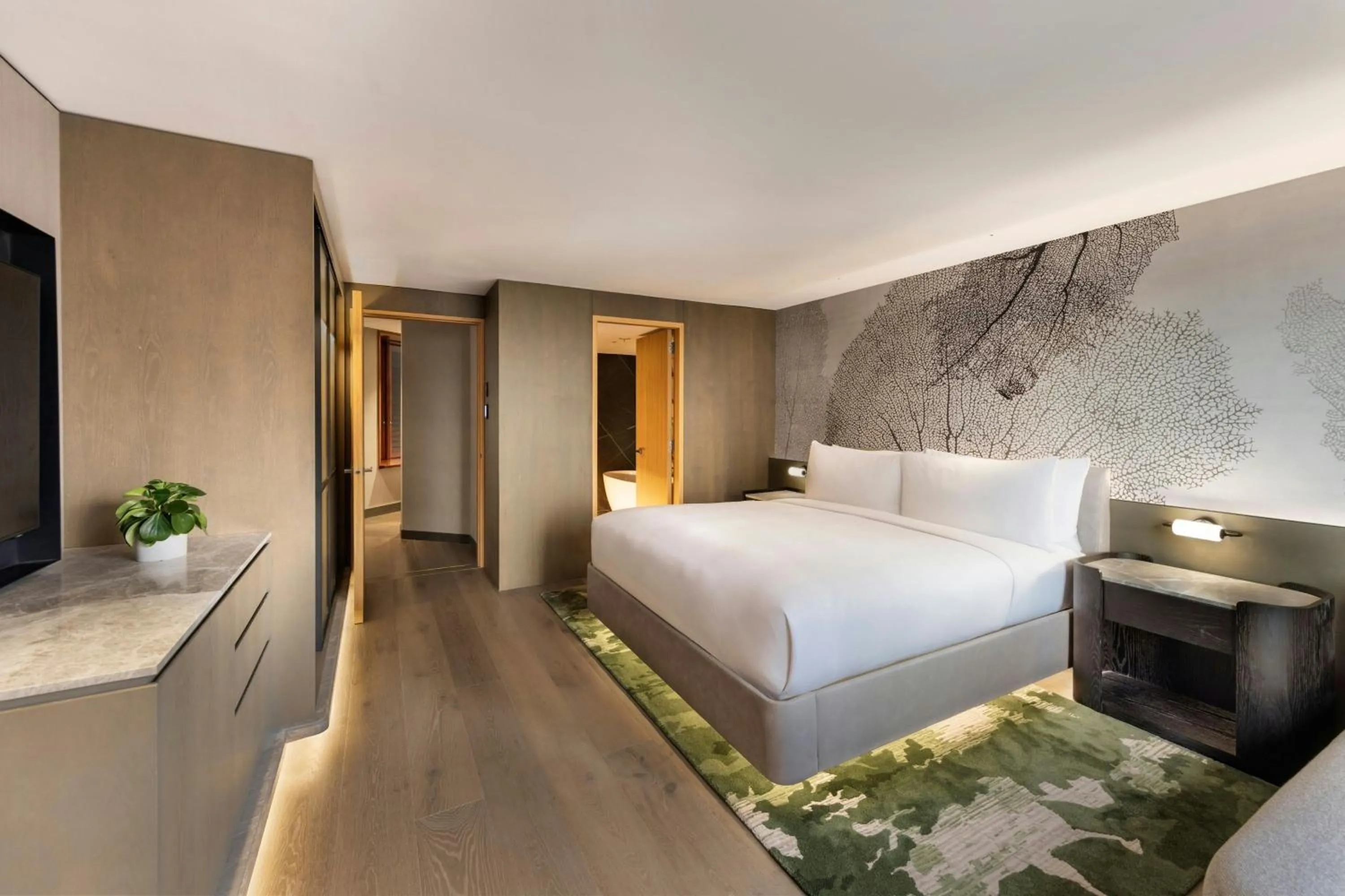 Photo of the whole room, Bed in JW Marriott Auckland