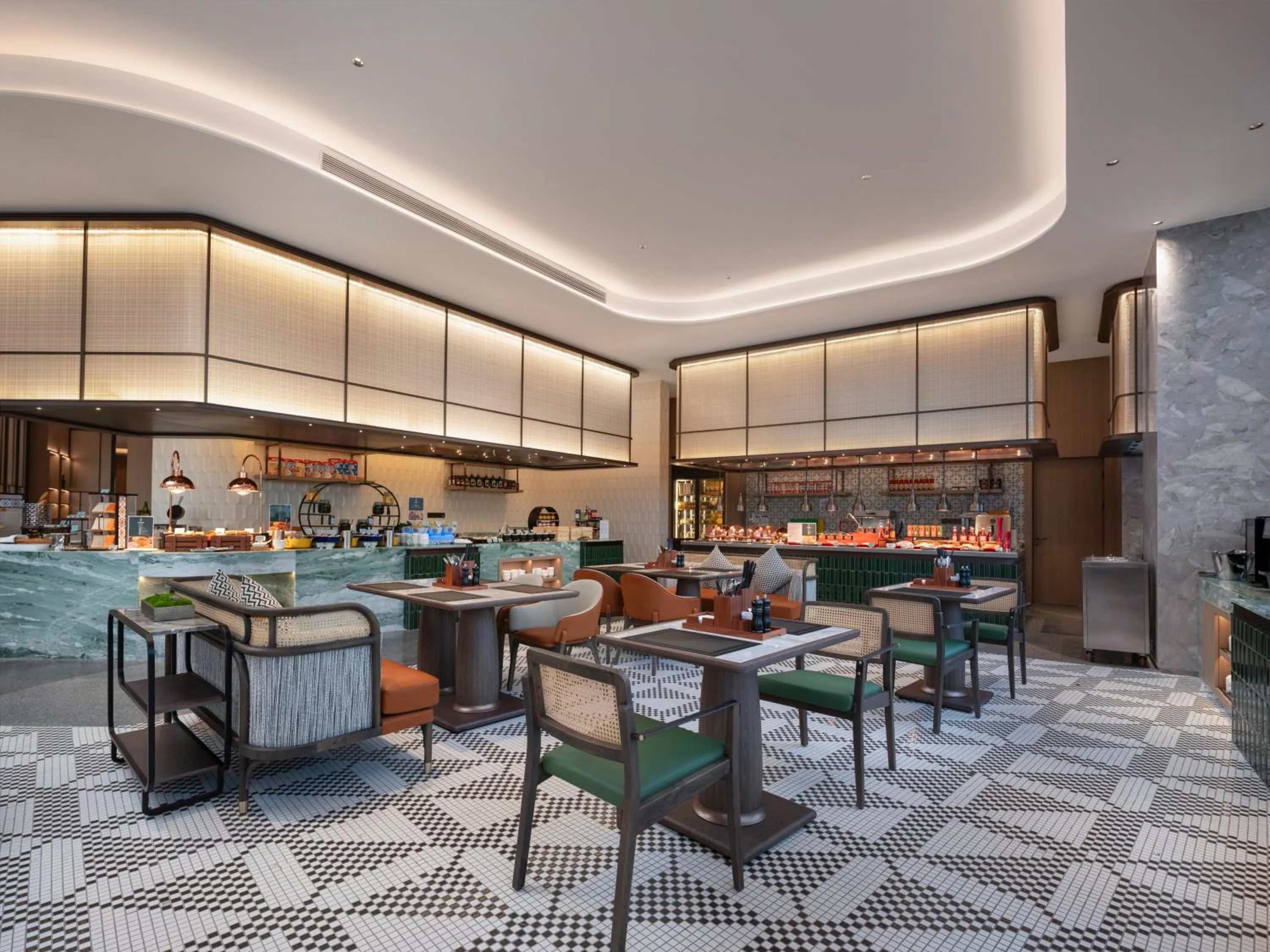 Restaurant/places to eat in Holiday Inn Express Qingdao Shibei by IHG