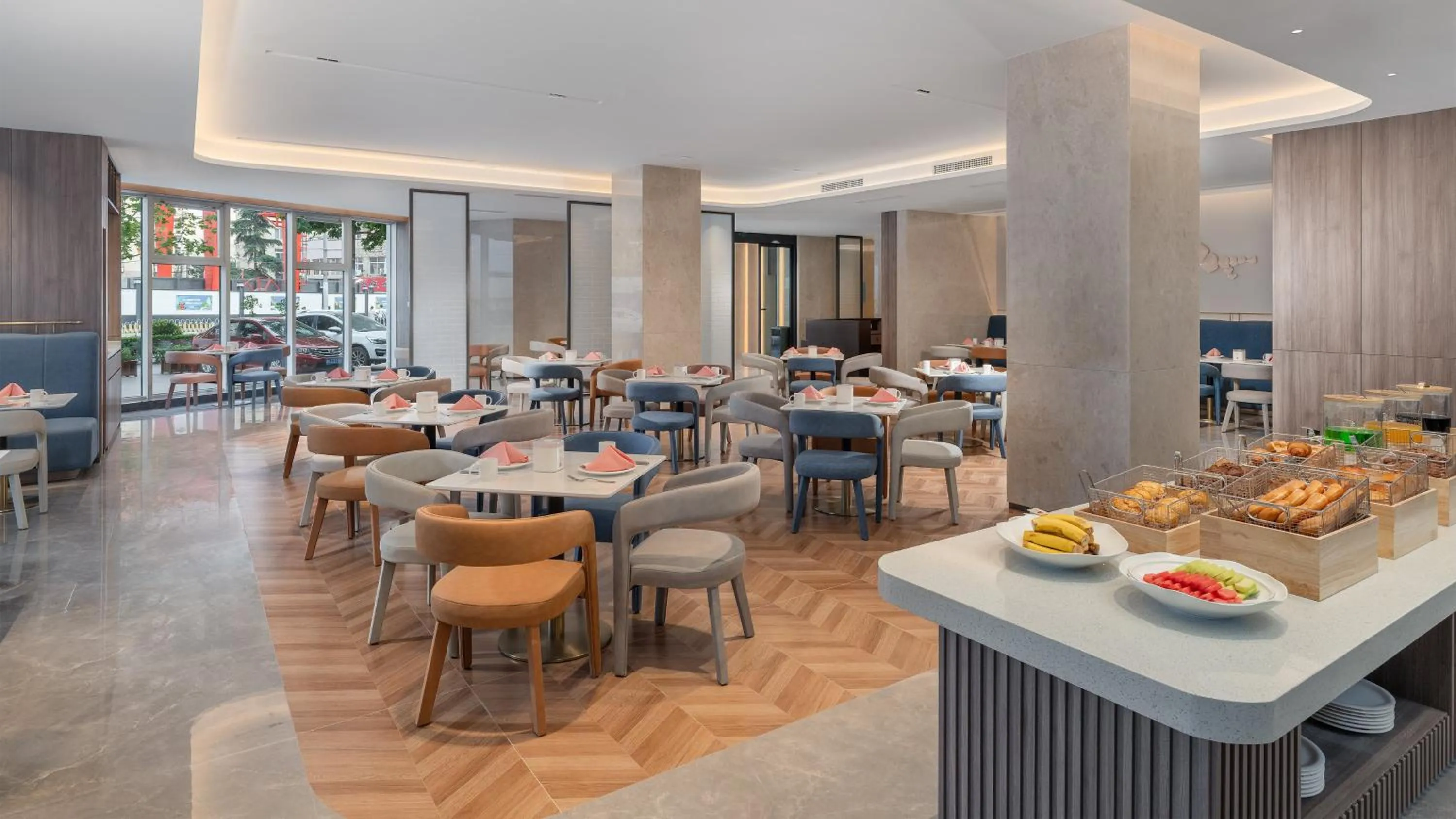 Restaurant/Places to Eat in Qingdao Lilac Hotel