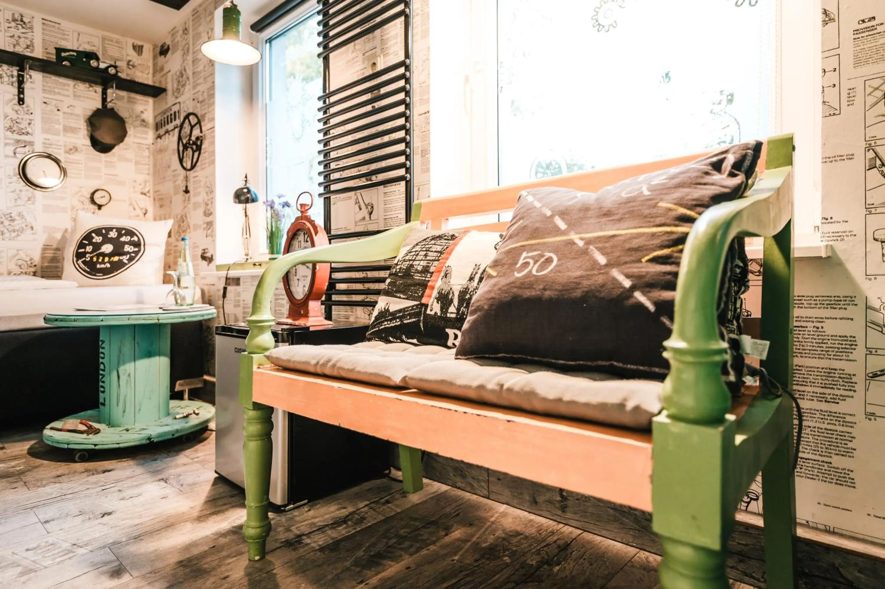 Photo of the whole room in Oma's Küche & Quartier