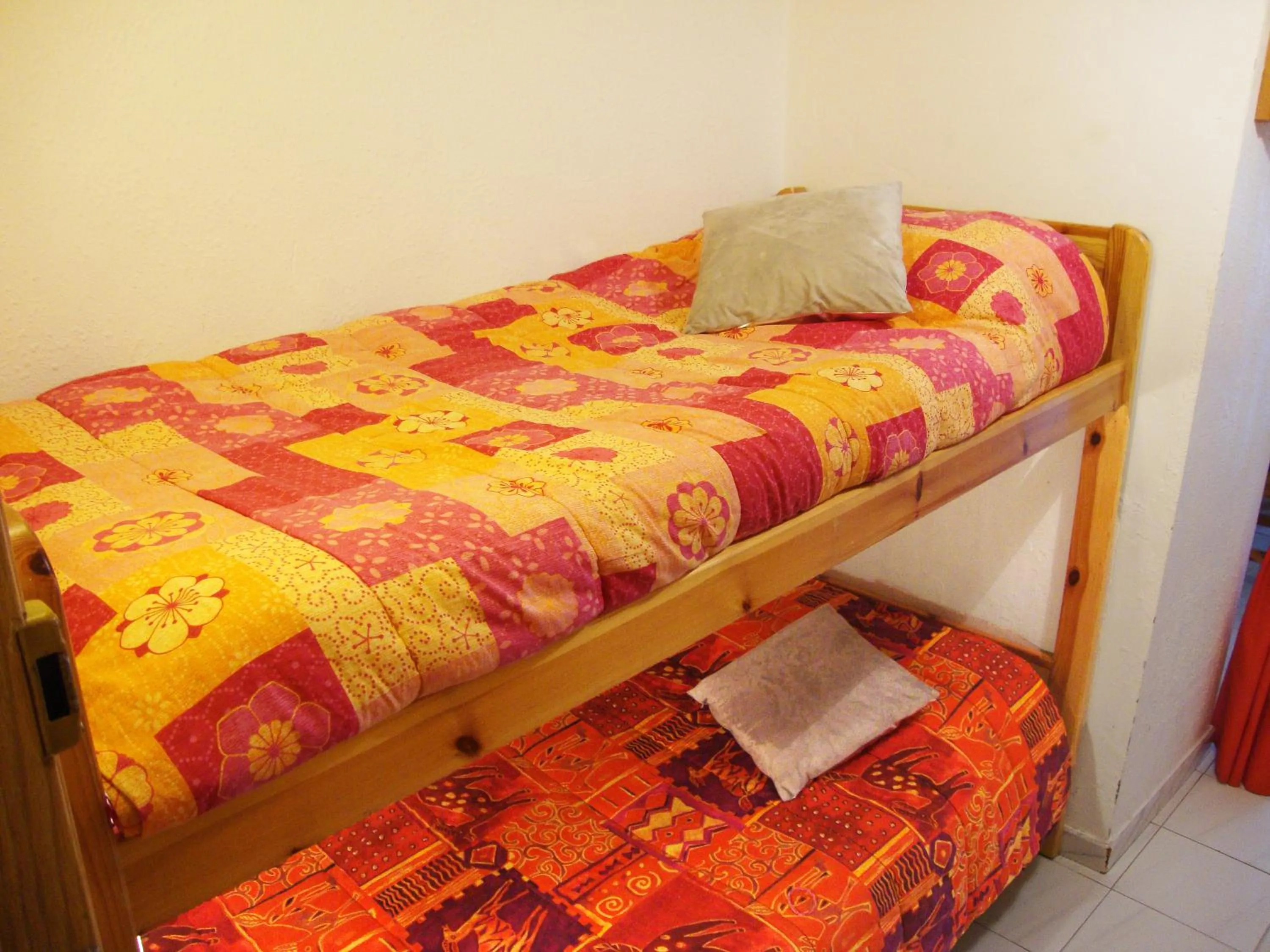 Bedroom, Bed in Apartamentos Paradis Blanc 3000