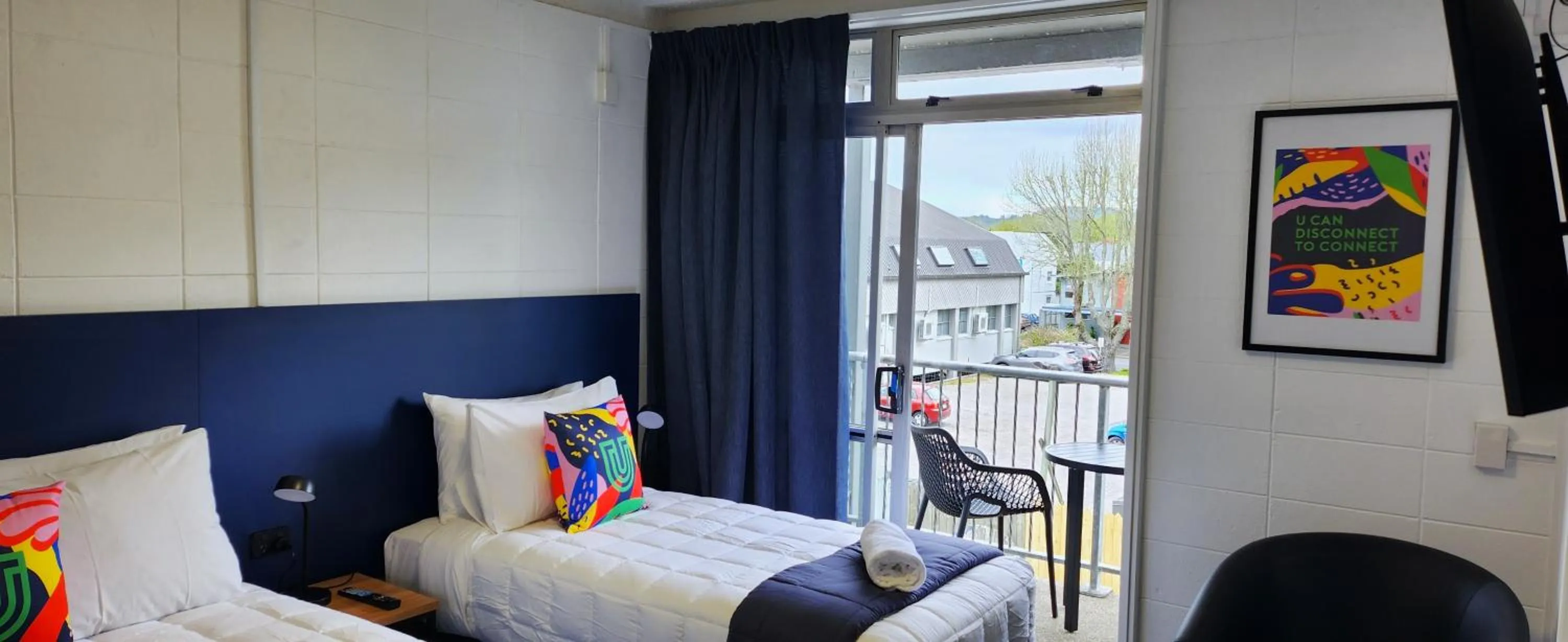 Bed in Urban Lounge Sleepery, SureStay Collection by BW