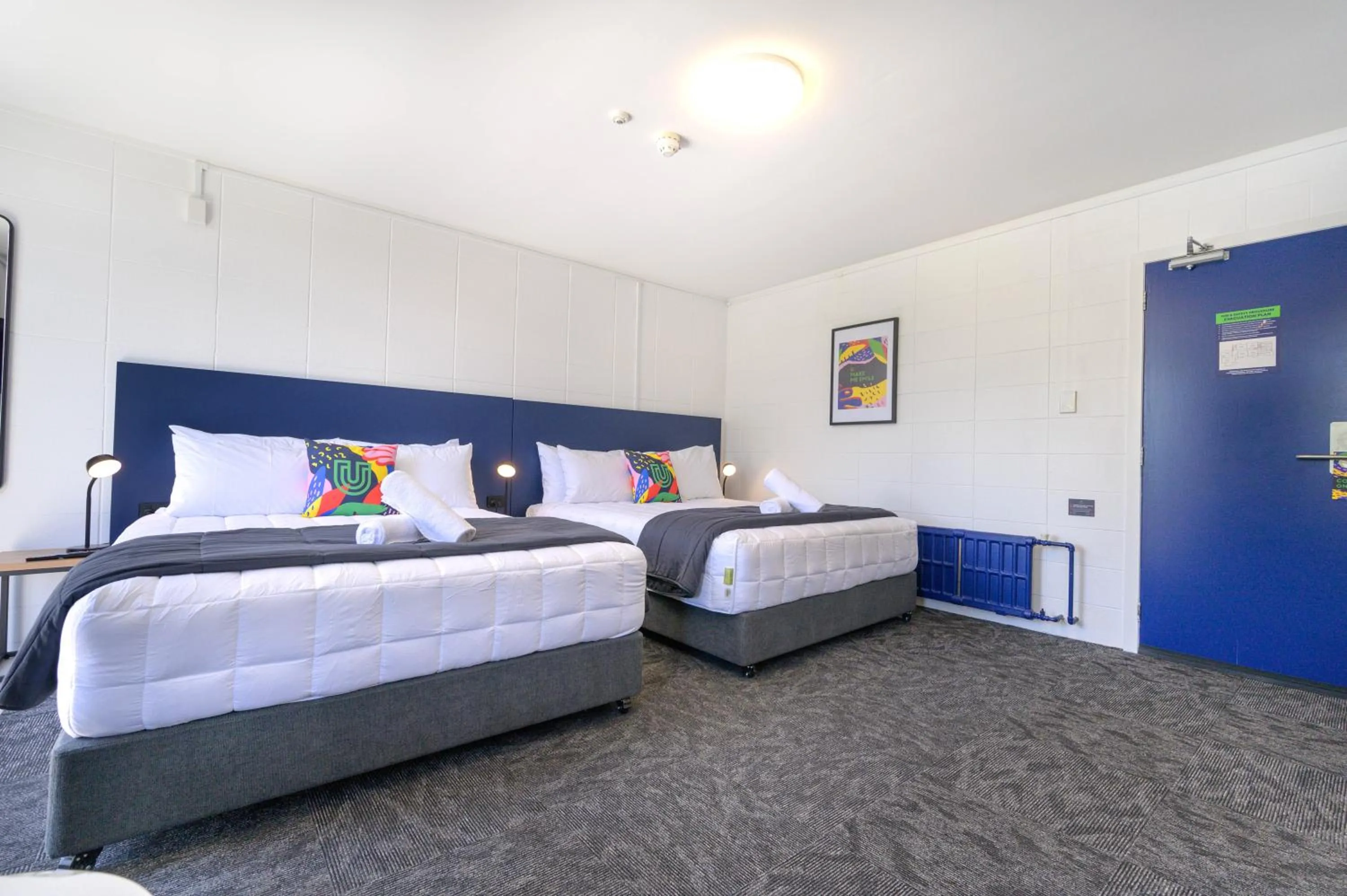 Photo of the whole room, Bed in Urban Lounge Sleepery, SureStay Collection by BW