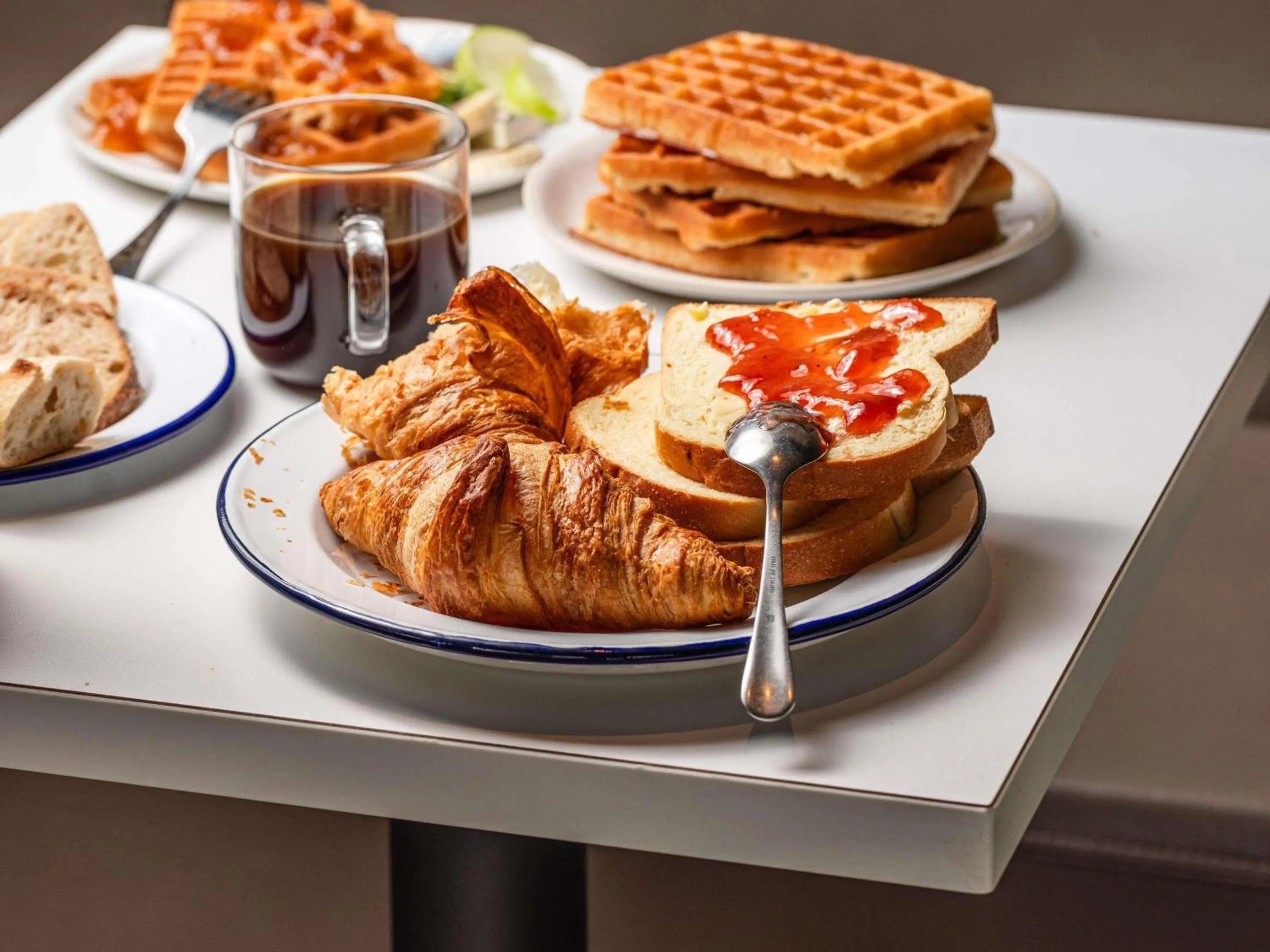 Breakfast in ibis budget Antony Massy rénové 2024