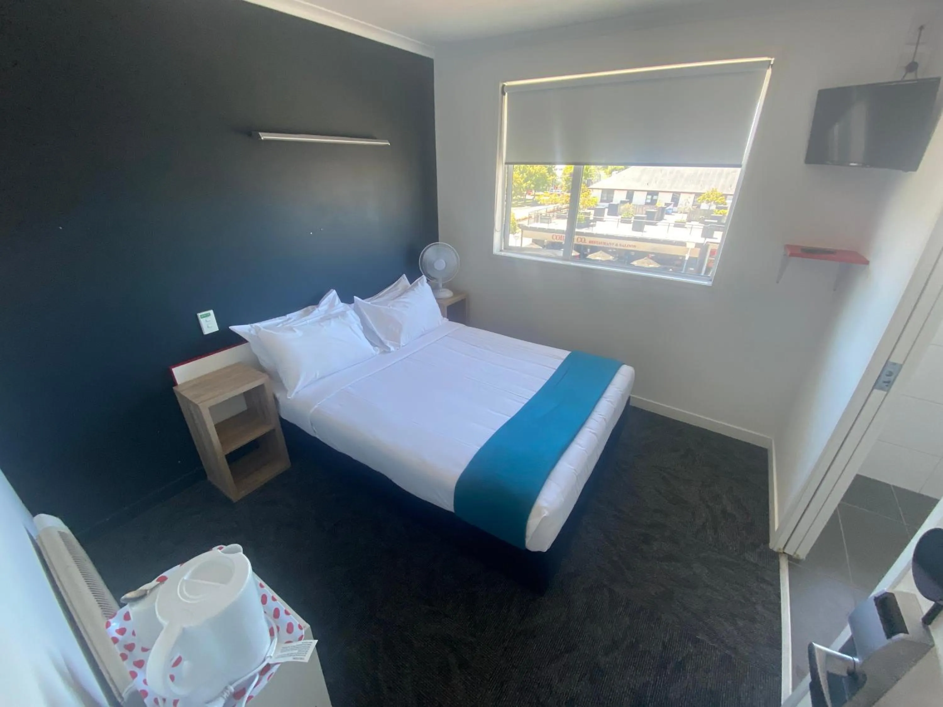 Bed in Based by the Lake