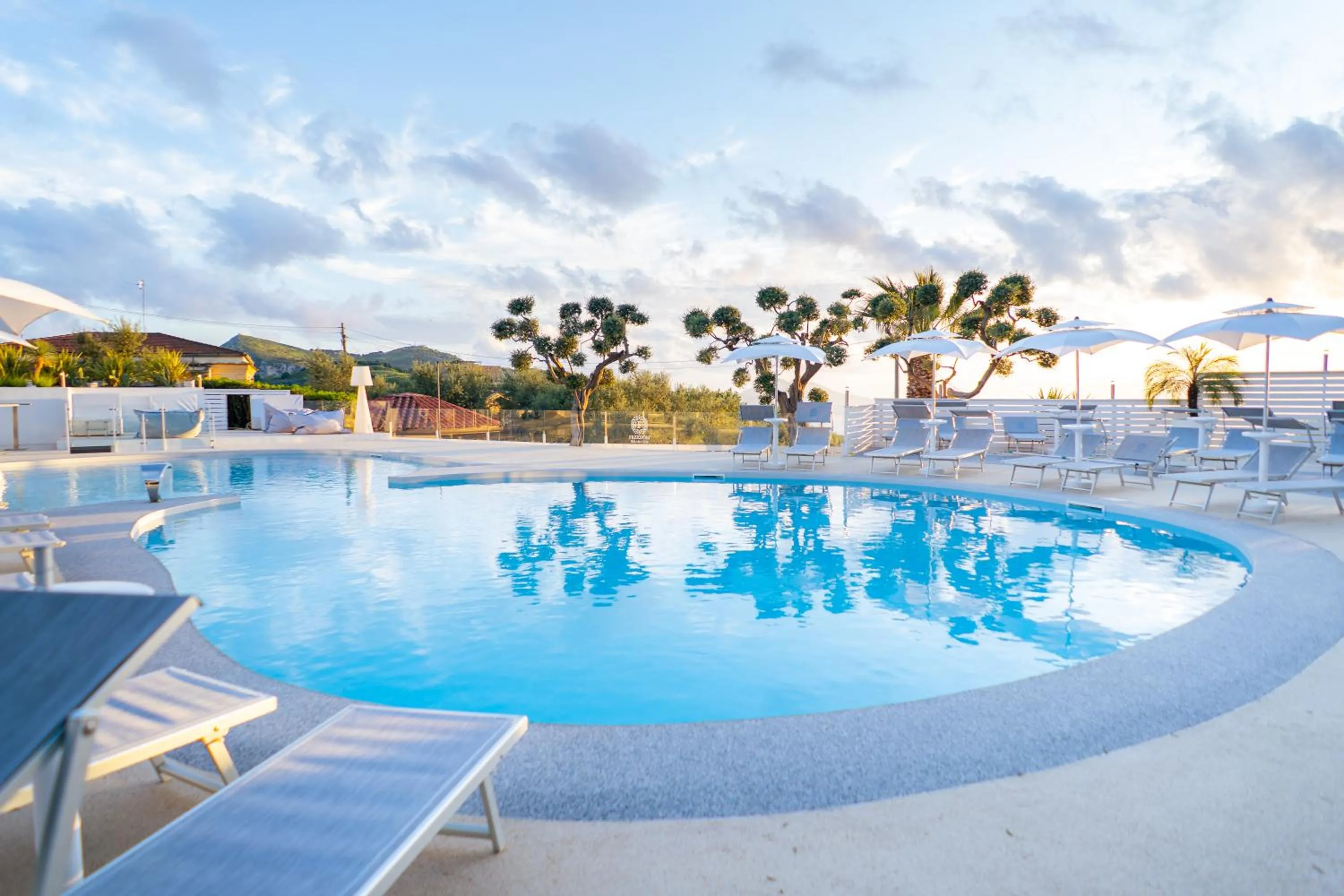 Pool view in Hotel & Spa Relais Freedom Club