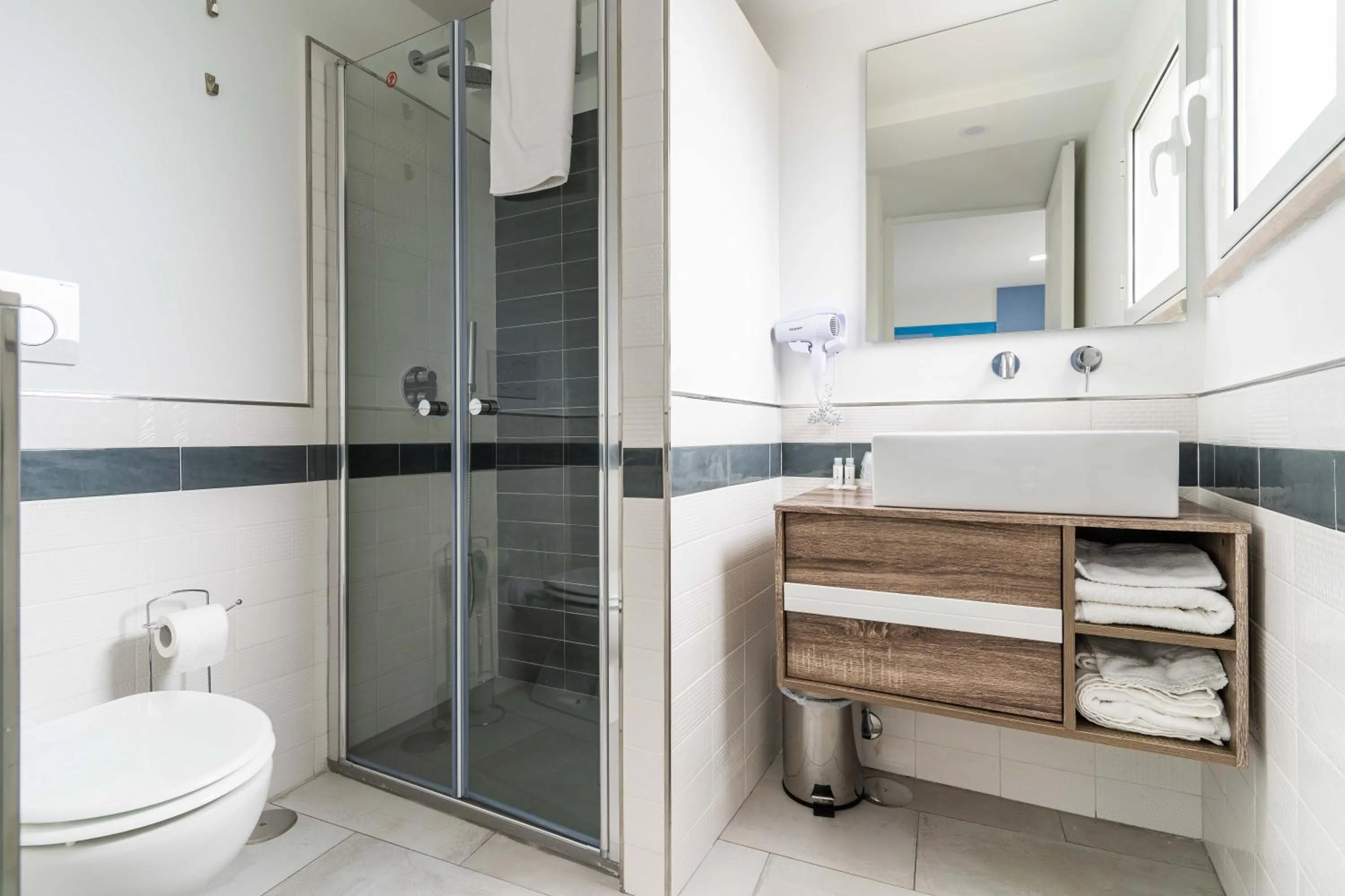 Shower in Hotel & Spa Relais Freedom Club