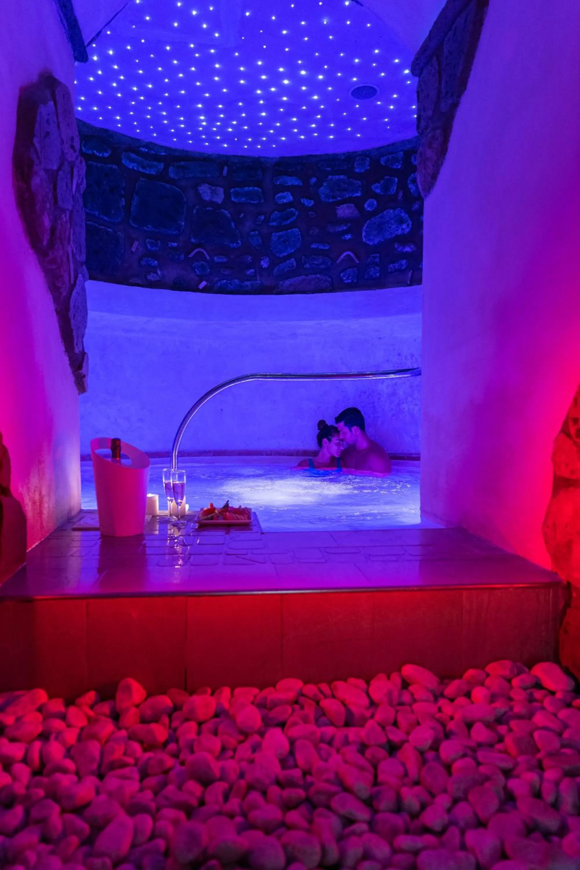 Hot Tub in Hotel & Spa Relais Freedom Club