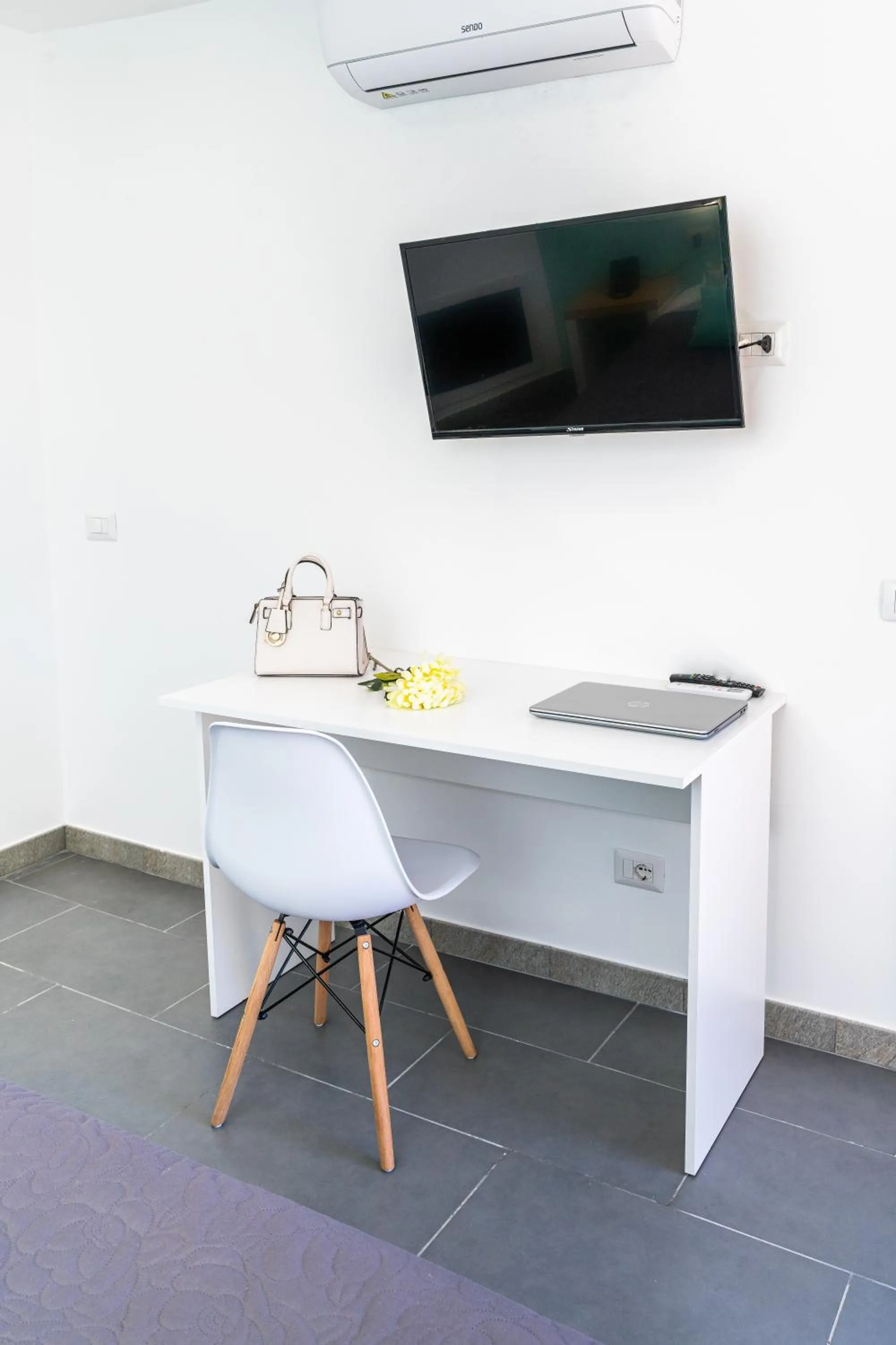 TV and multimedia in Hotel & Spa Relais Freedom Club