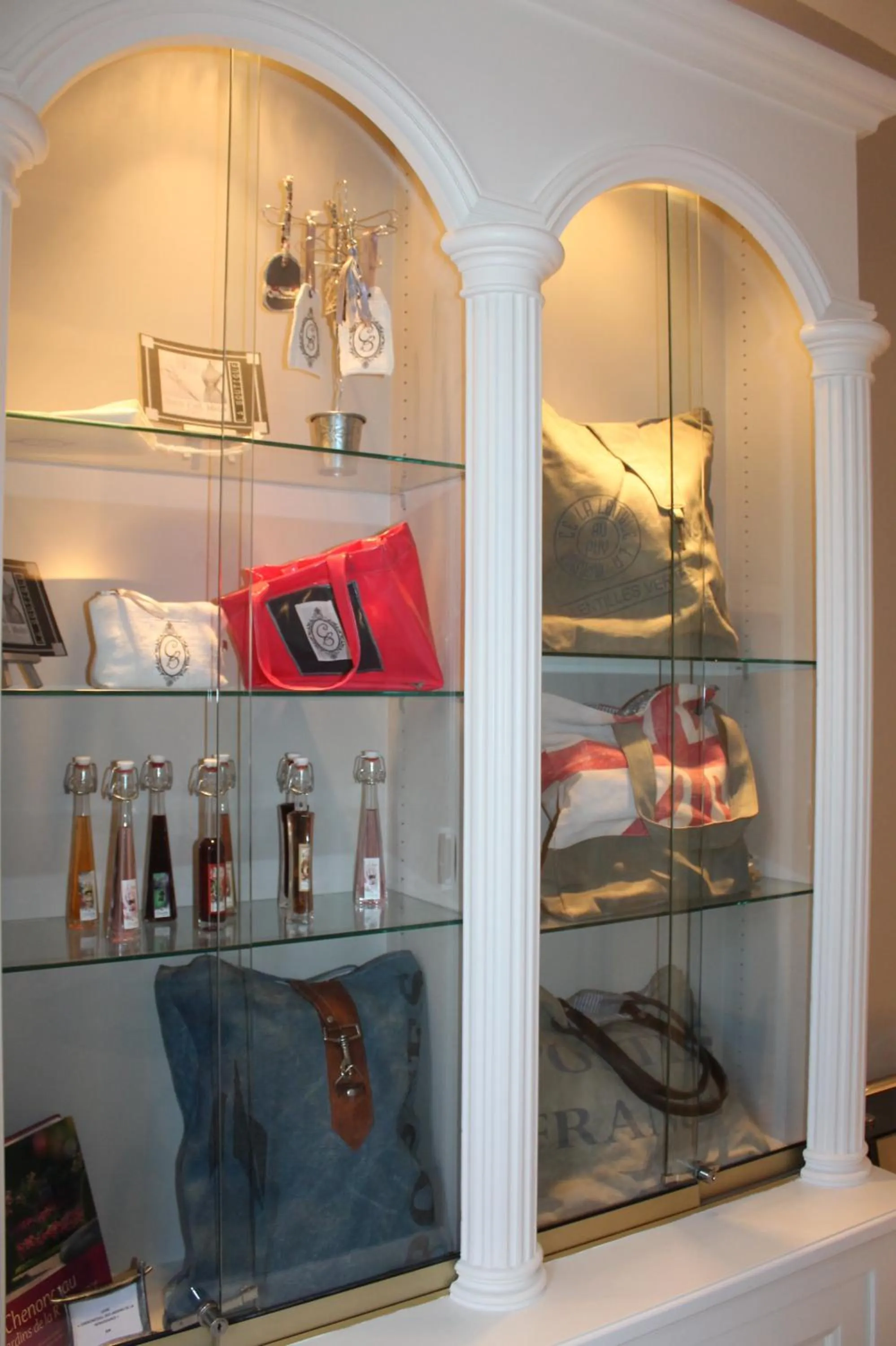 Decorative detail in Logis Hotel Restaurant Le Cheval Blanc