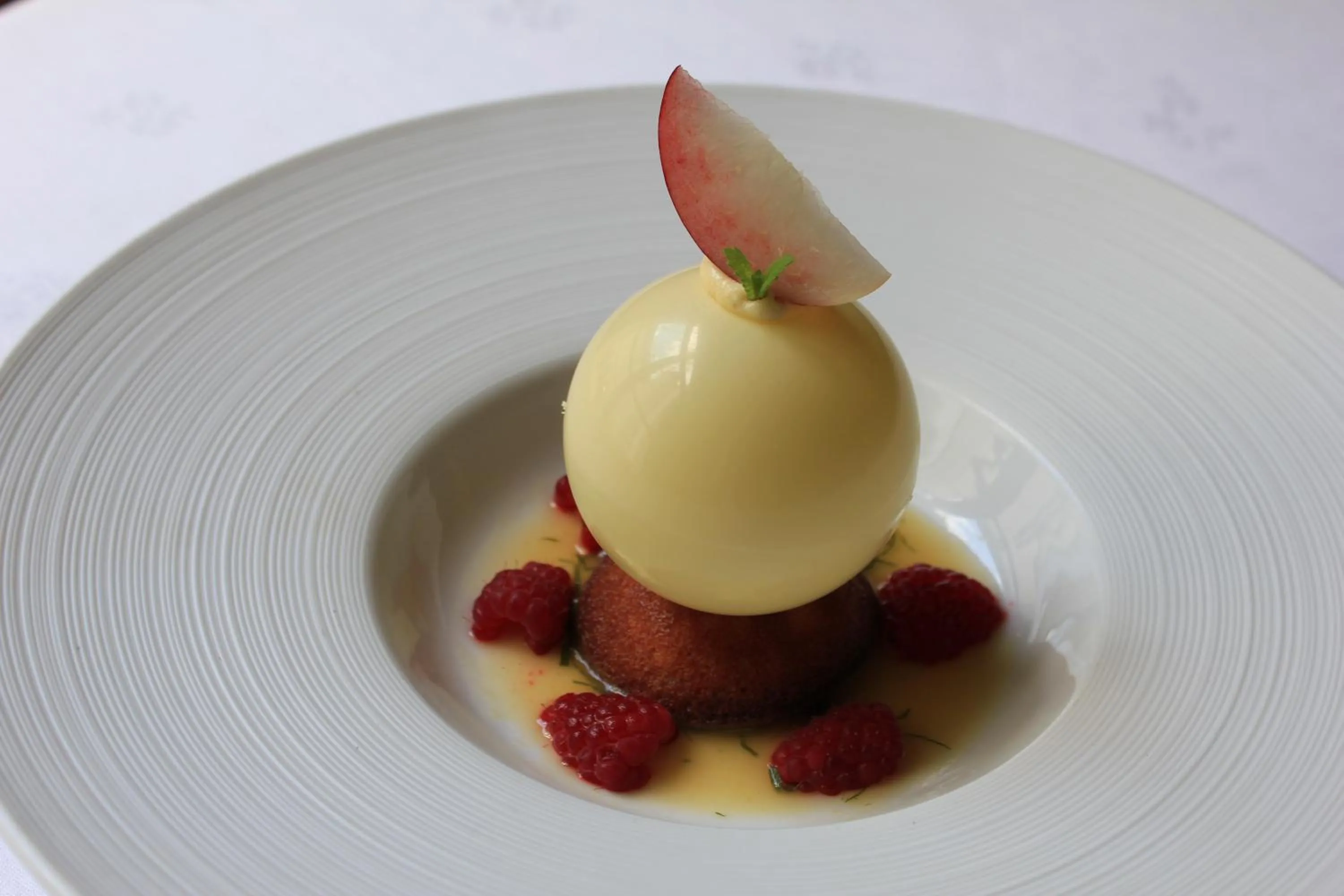 Meals in Logis Hotel Restaurant Le Cheval Blanc