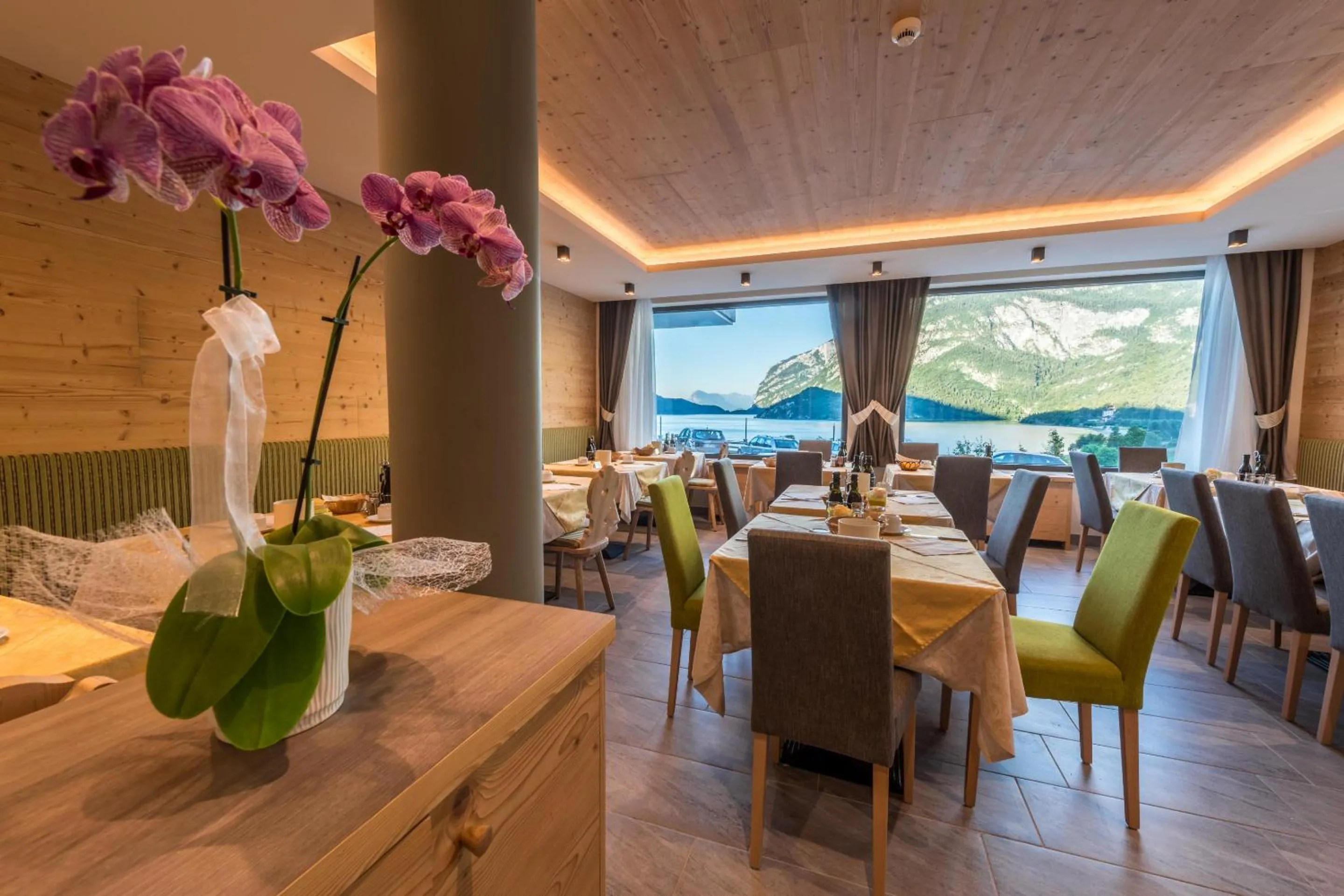 Restaurant/places to eat in Hotel Fontanella