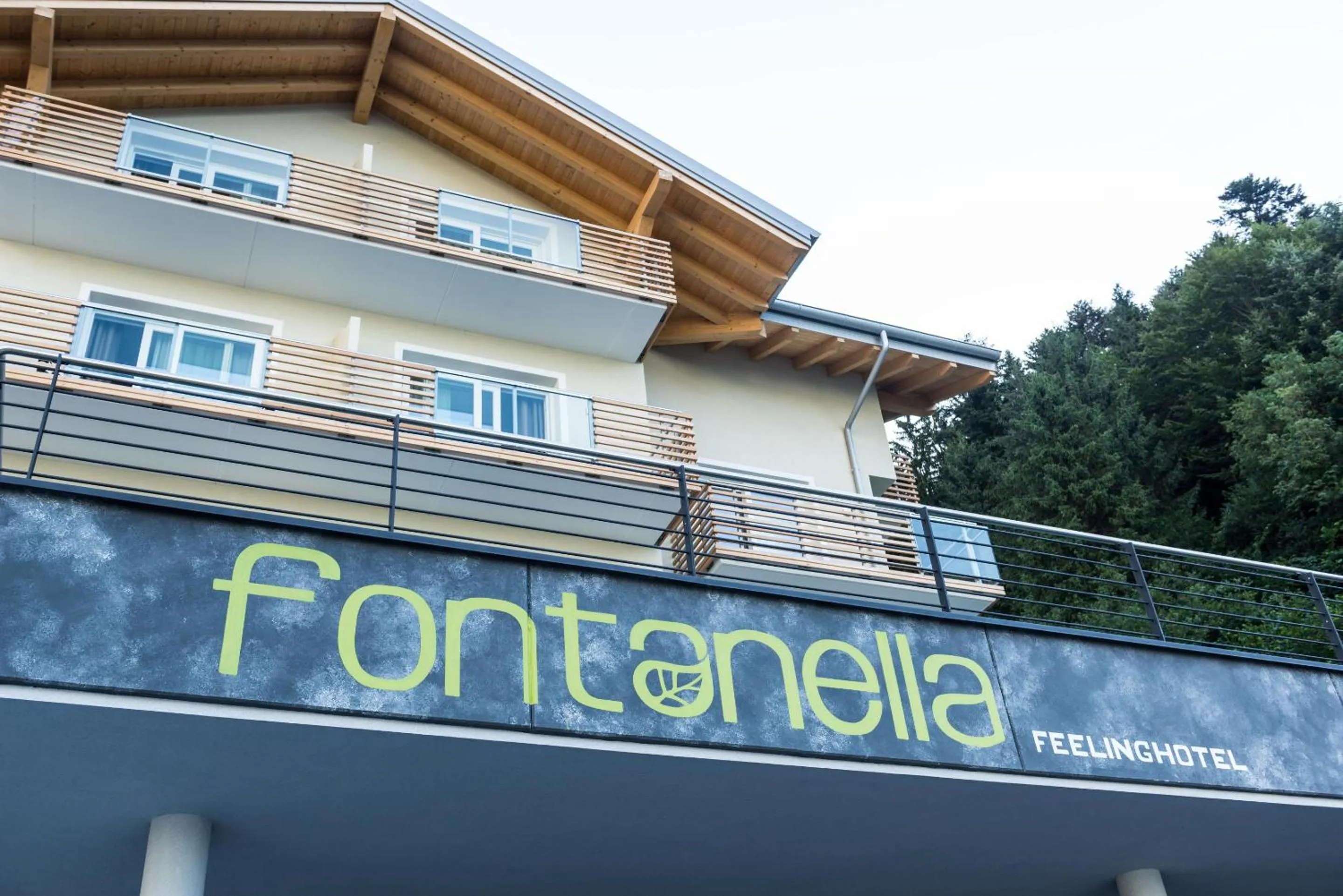 Property logo or sign in Hotel Fontanella