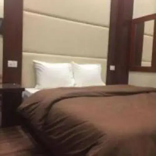 Double Room with Private Bathroom in Grand Palace Hotel Double Room with Private Bathroom in Grand Palace Hotel