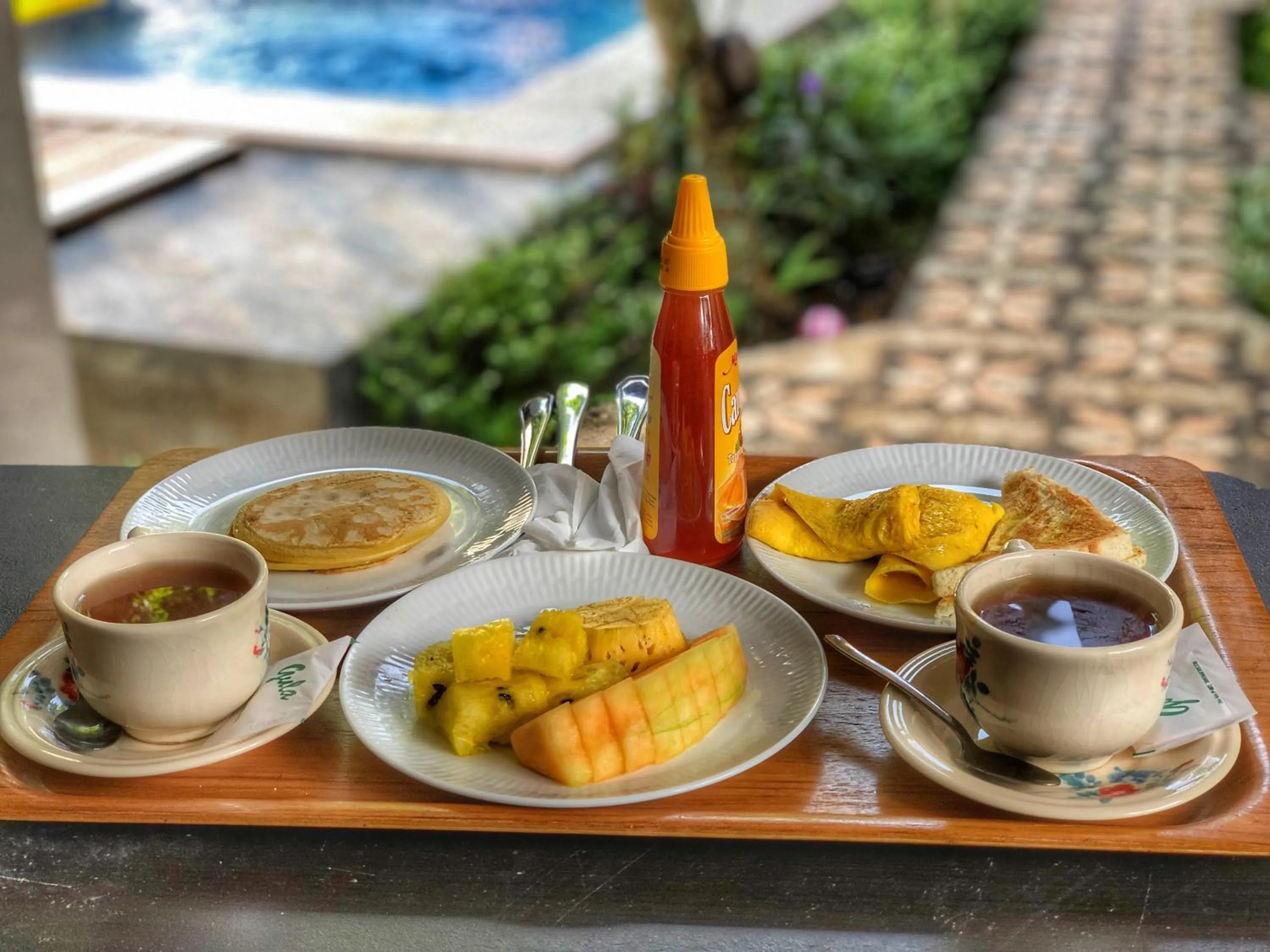 Food and drinks in Madeira Inn Villa by Bukit Vista