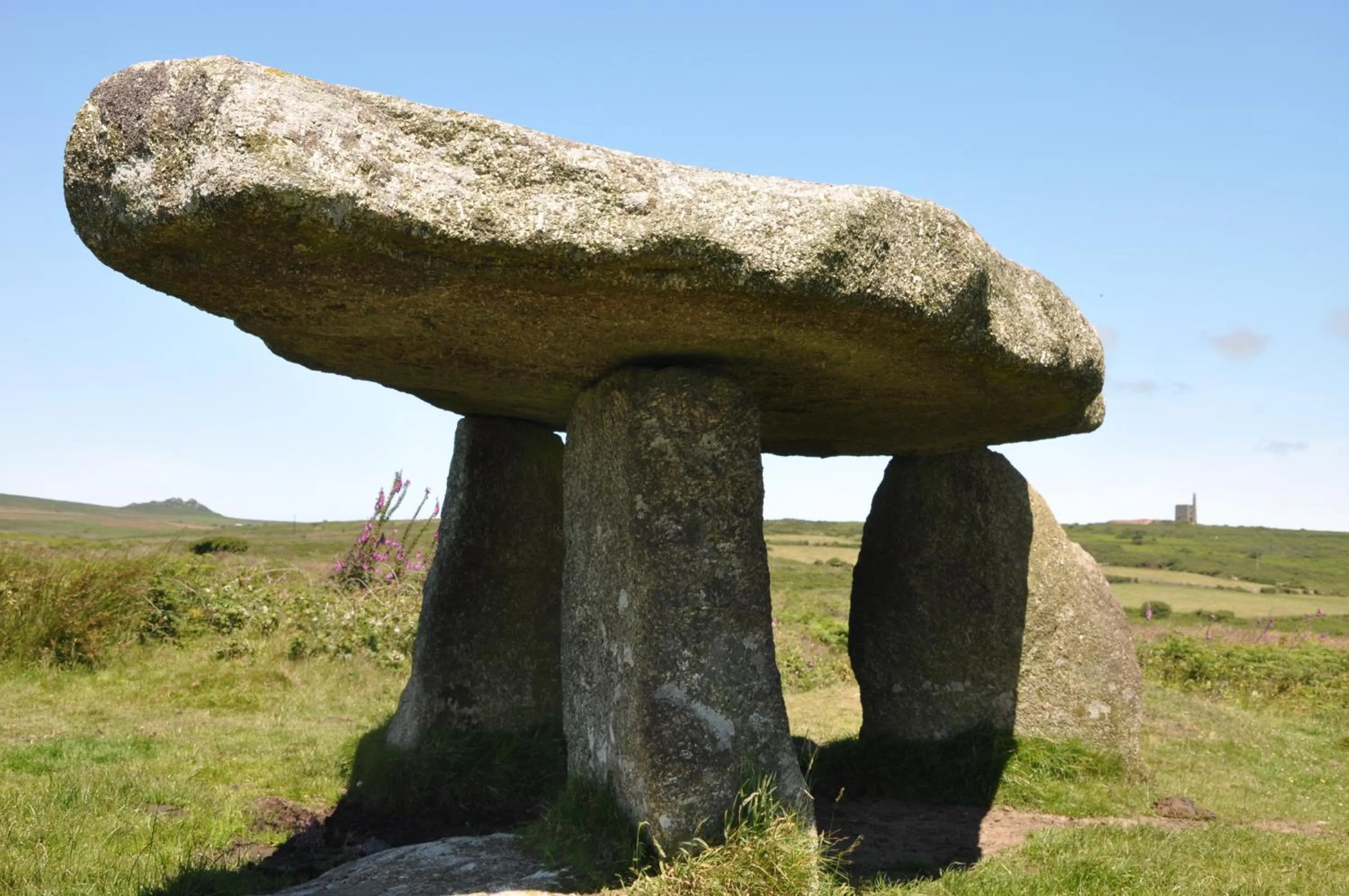 Nearby landmark in Torwood House