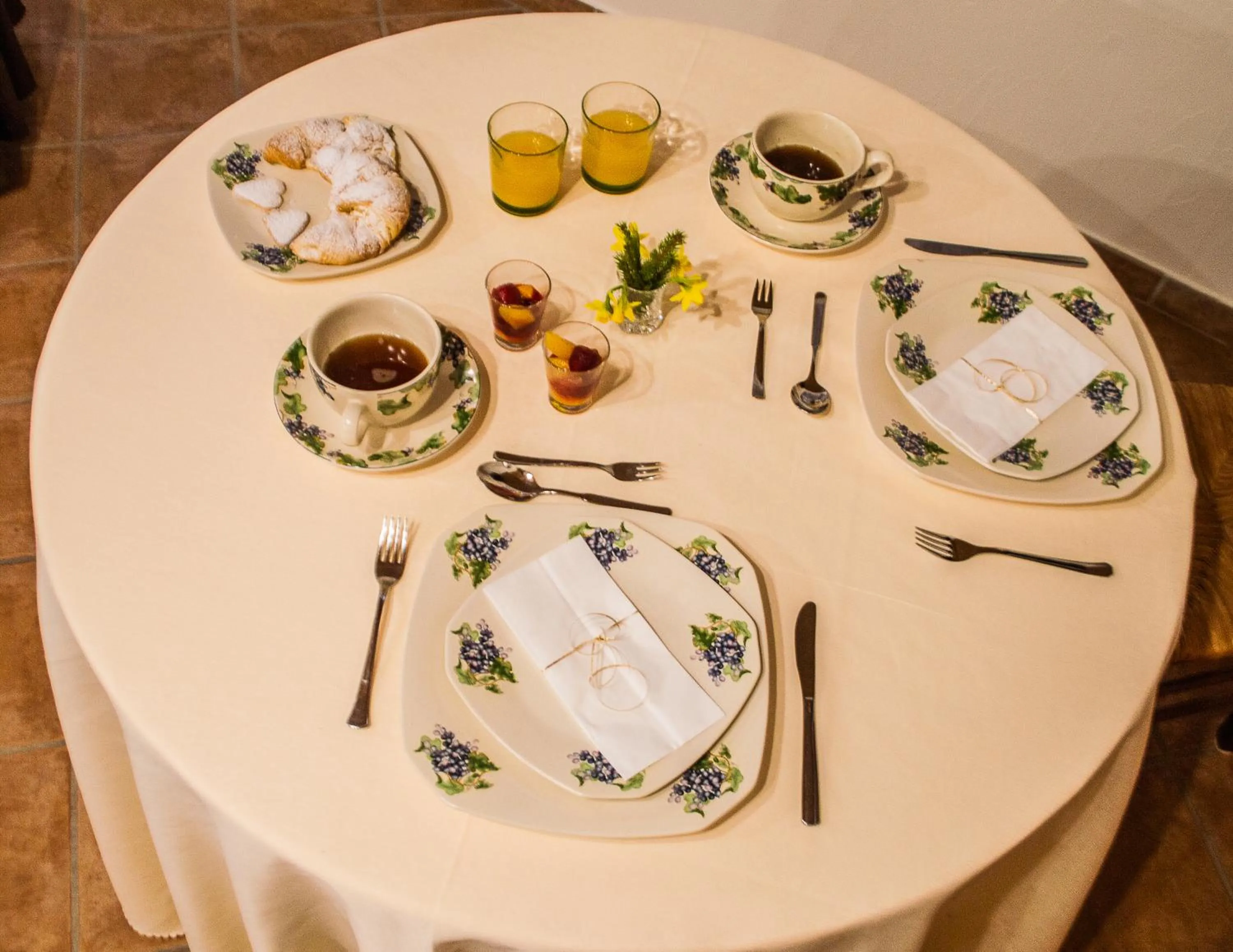 Food and drinks in Villa Lucin