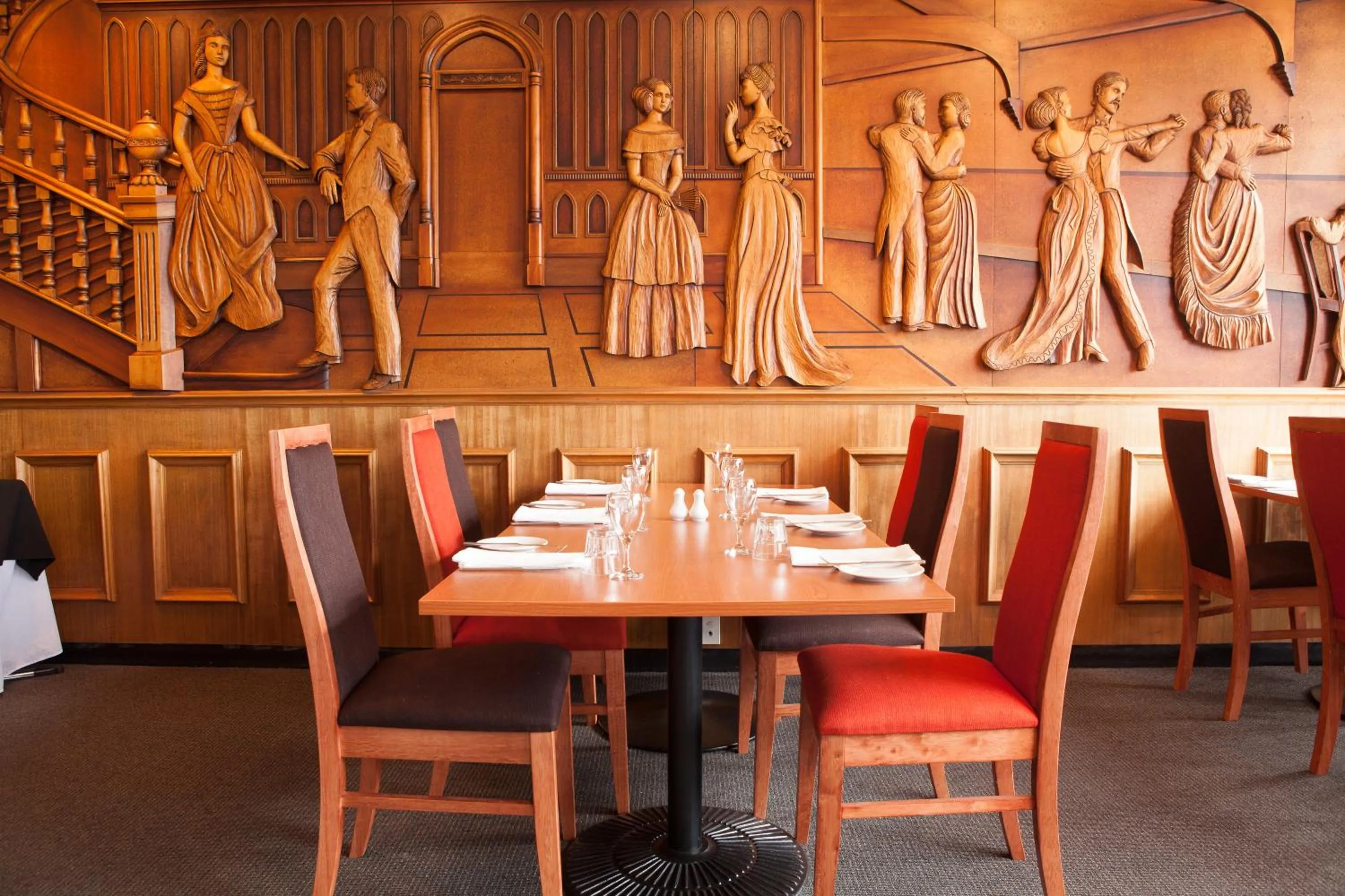 Restaurant/places to eat in Kingsgate Hotel Dunedin