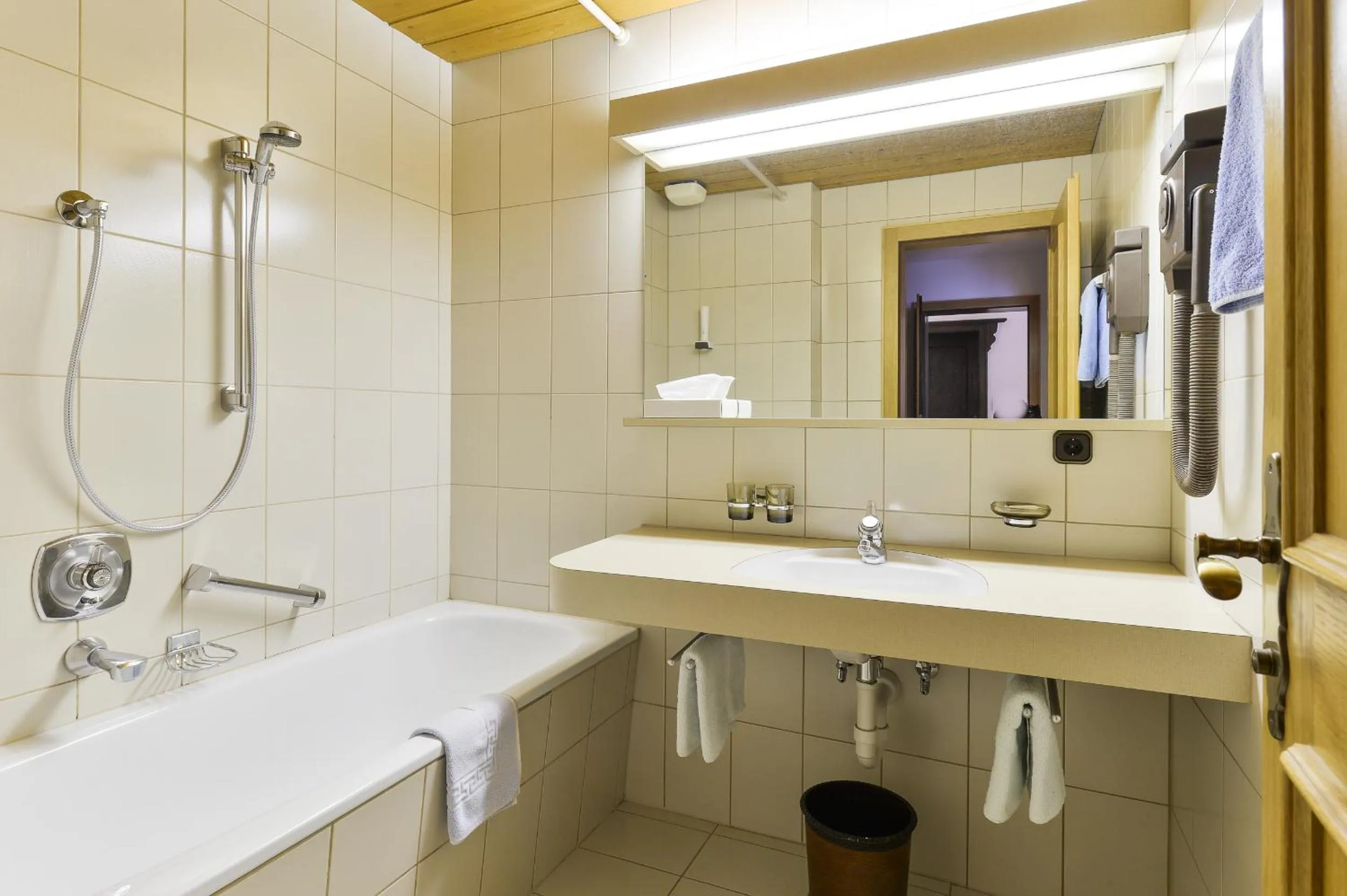 Bathroom in Hotel Bergheim