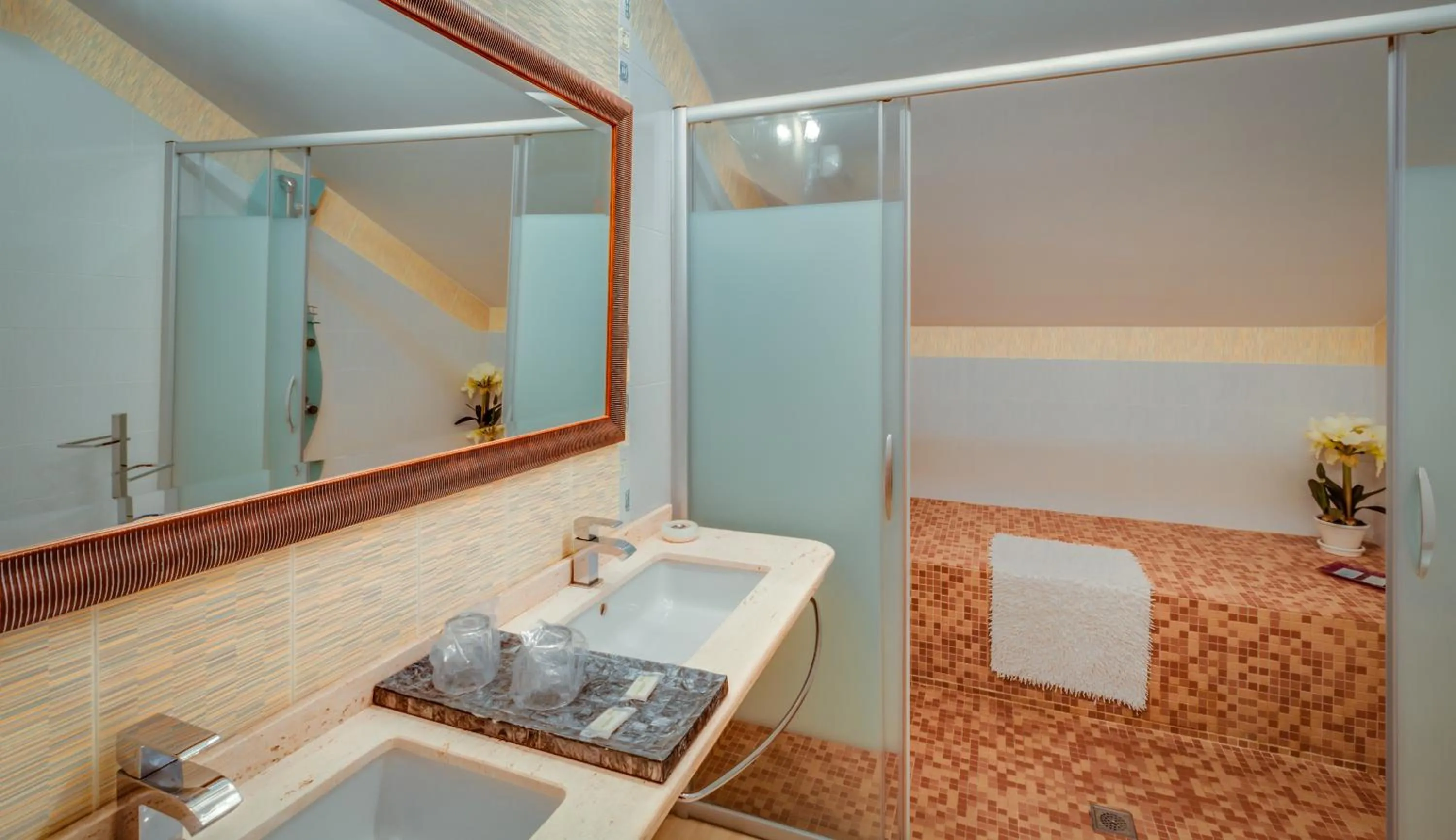 Bathroom in Hotel Ciudad de Martos