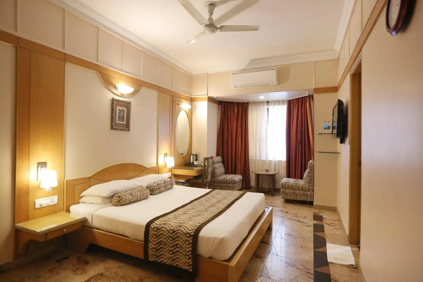 View (from property/room), Bed in Pai Viceroy