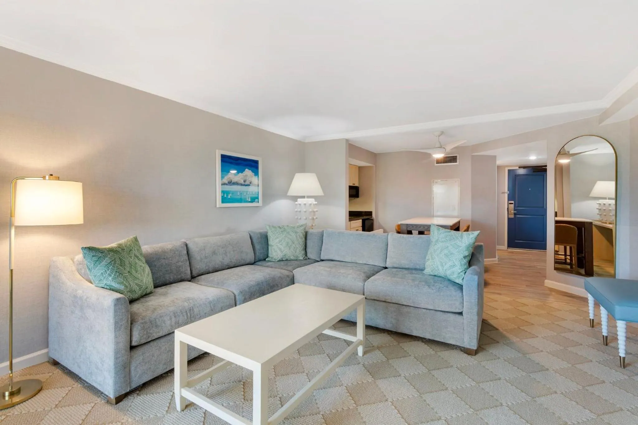 Living room in Omni Hilton Head Oceanfront Resort