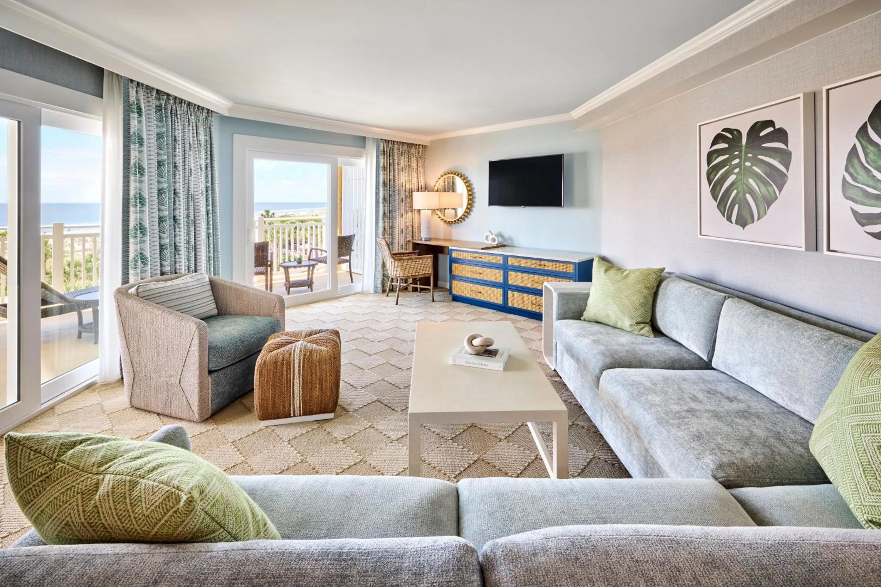 Photo of the whole room in Omni Hilton Head Oceanfront Resort