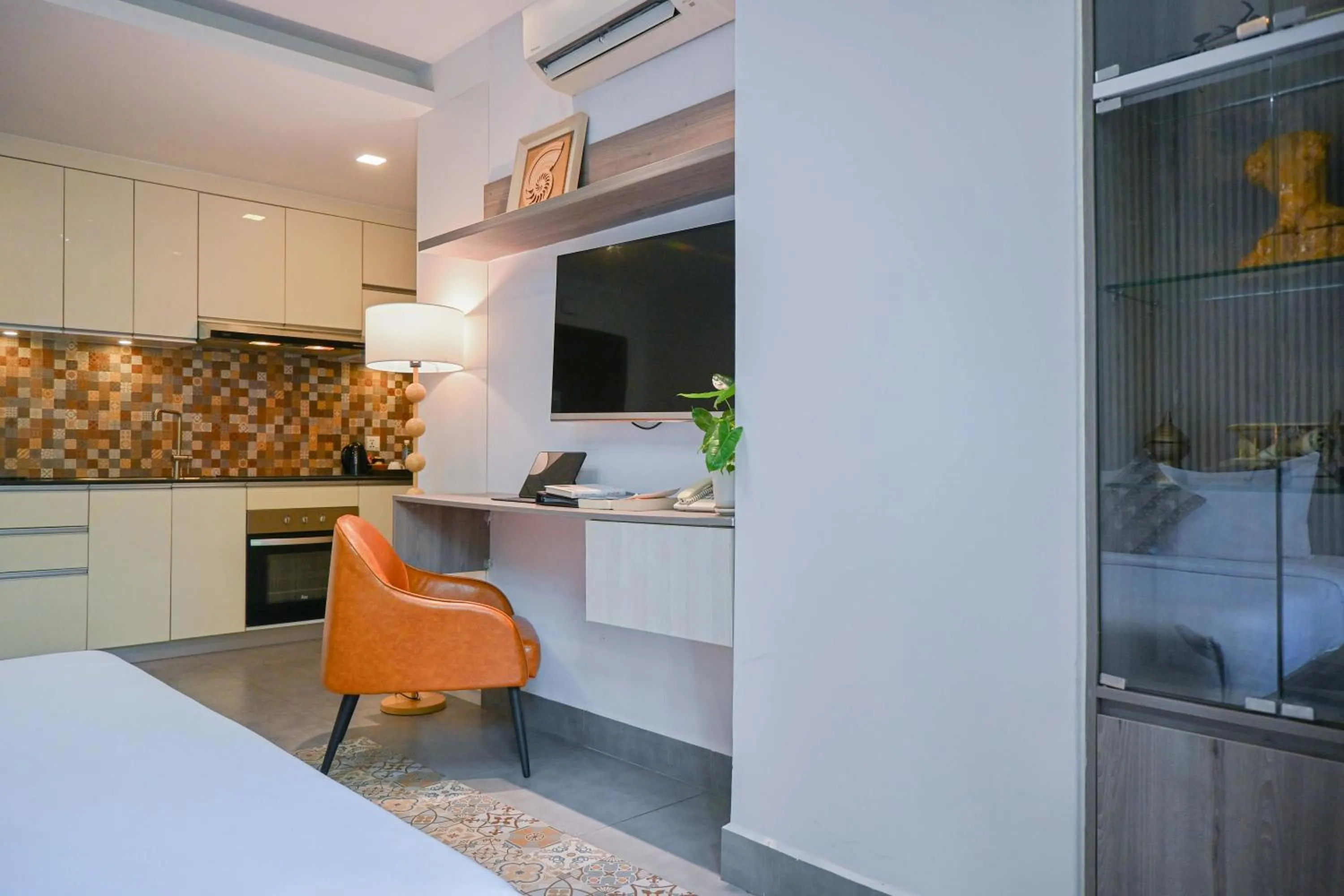 Kitchen or kitchenette in Phnom Penh 51 Hotel & Residences