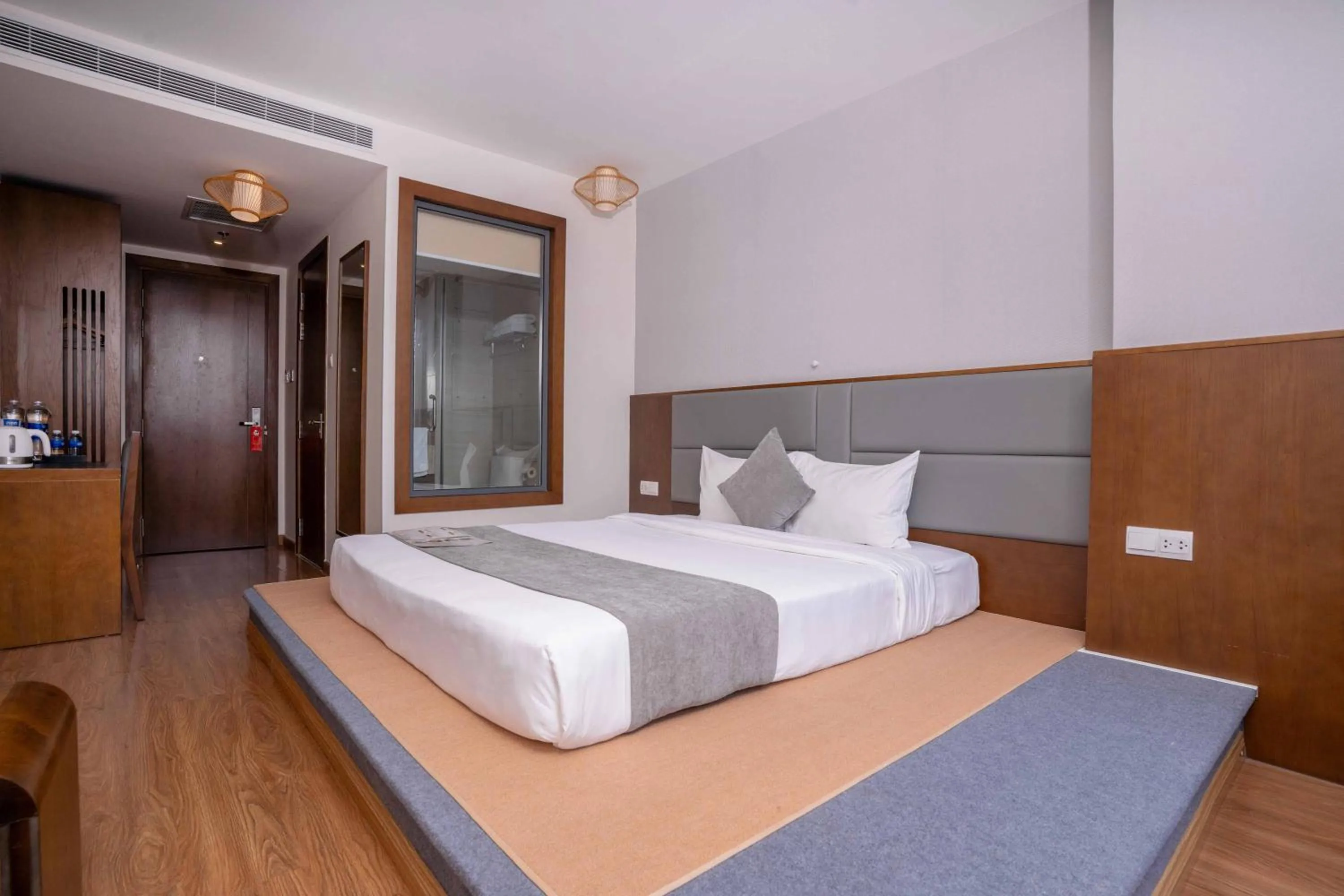 Shower, Bed in DTX Hotel Nha Trang