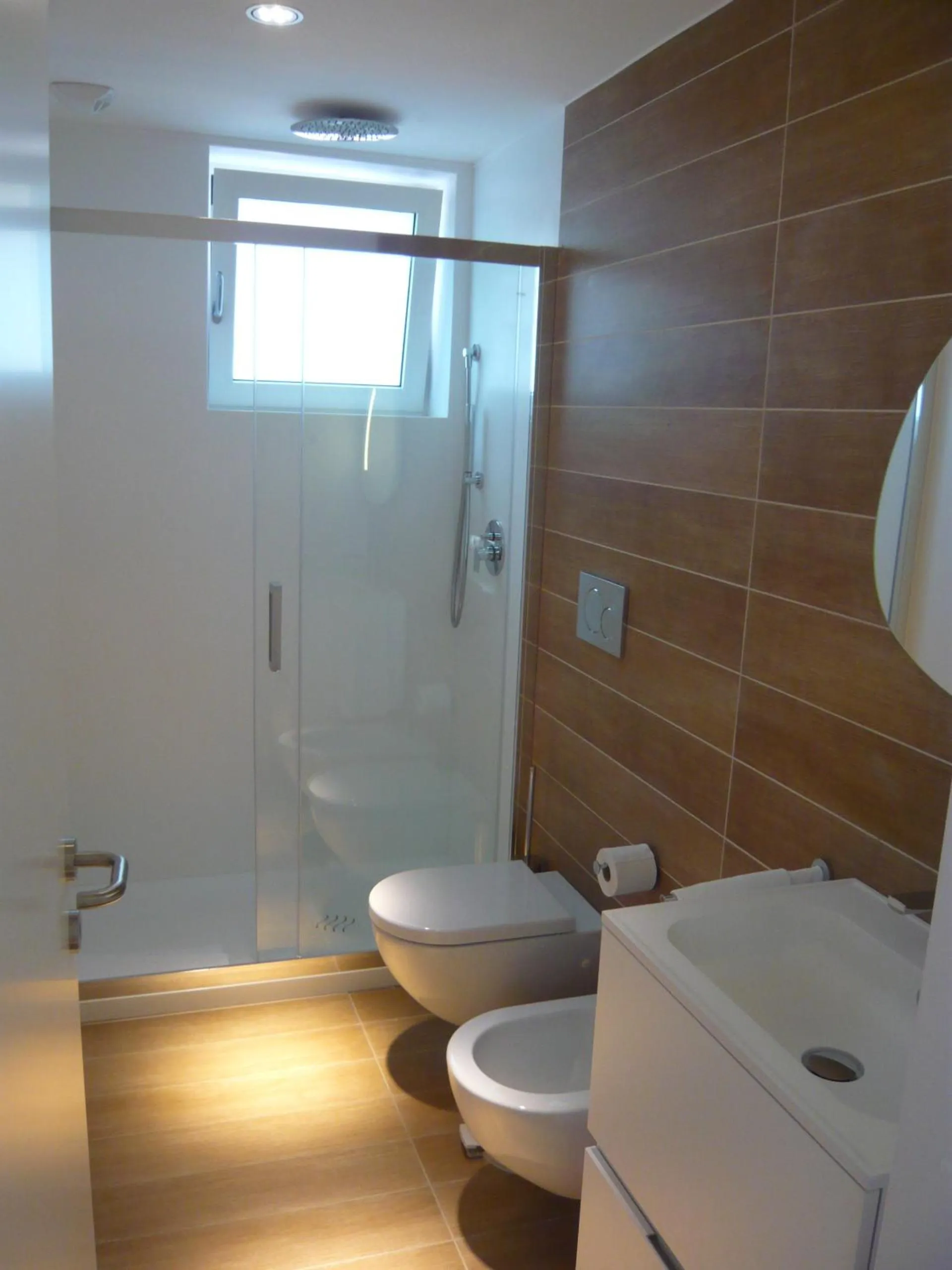 Shower in Marina Verde Resort Official