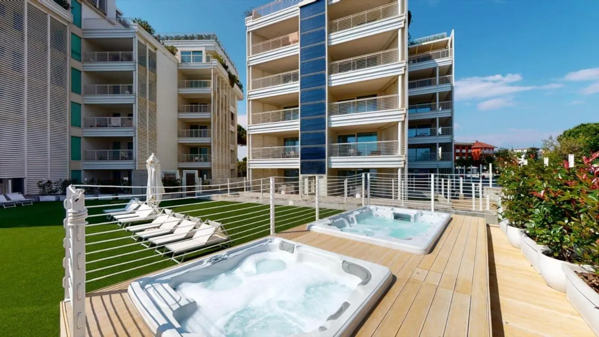 Property building in Marina Verde Resort Official