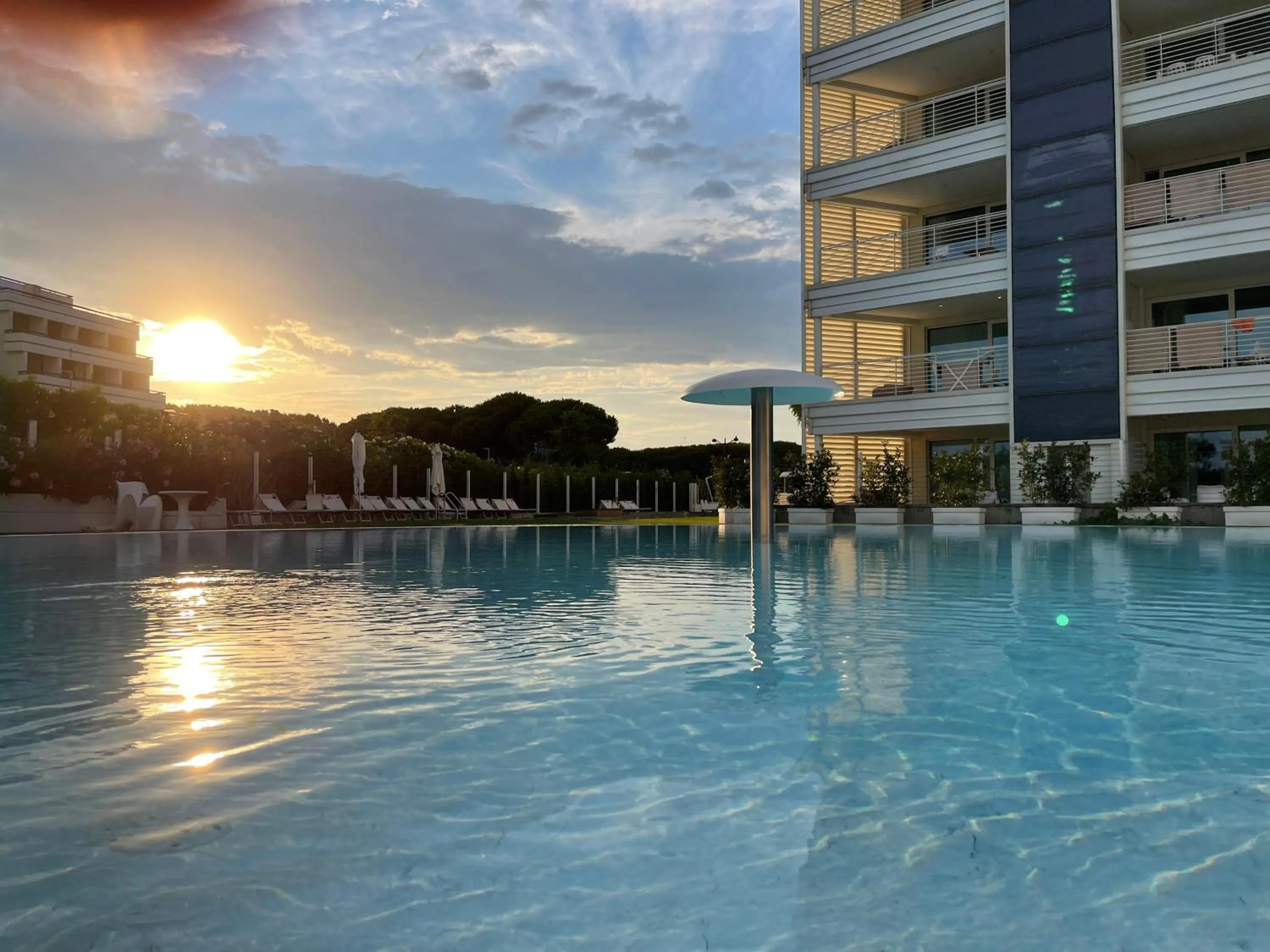 Property building in Marina Verde Resort Official