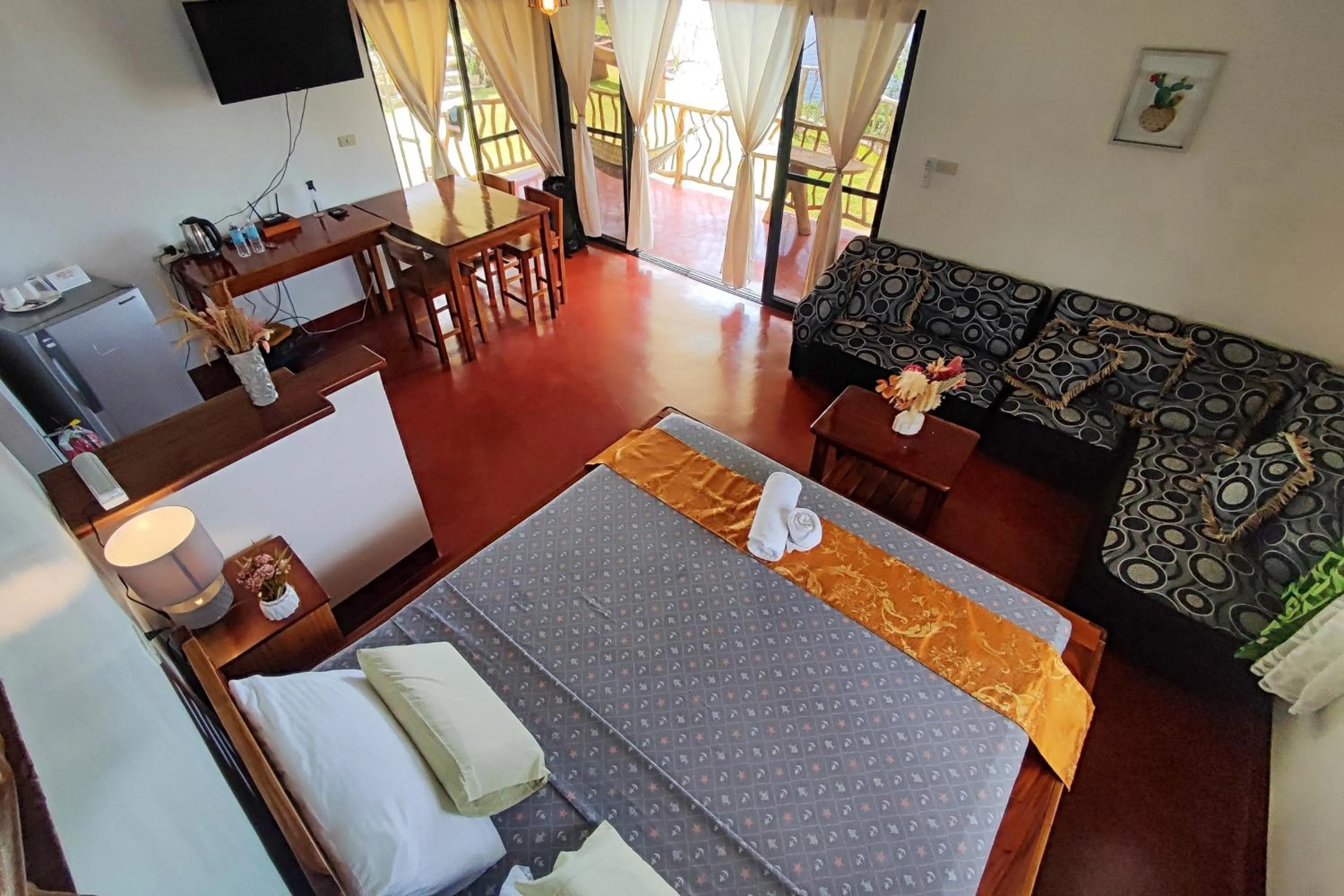 Bed in Tongatok Cliff Resort