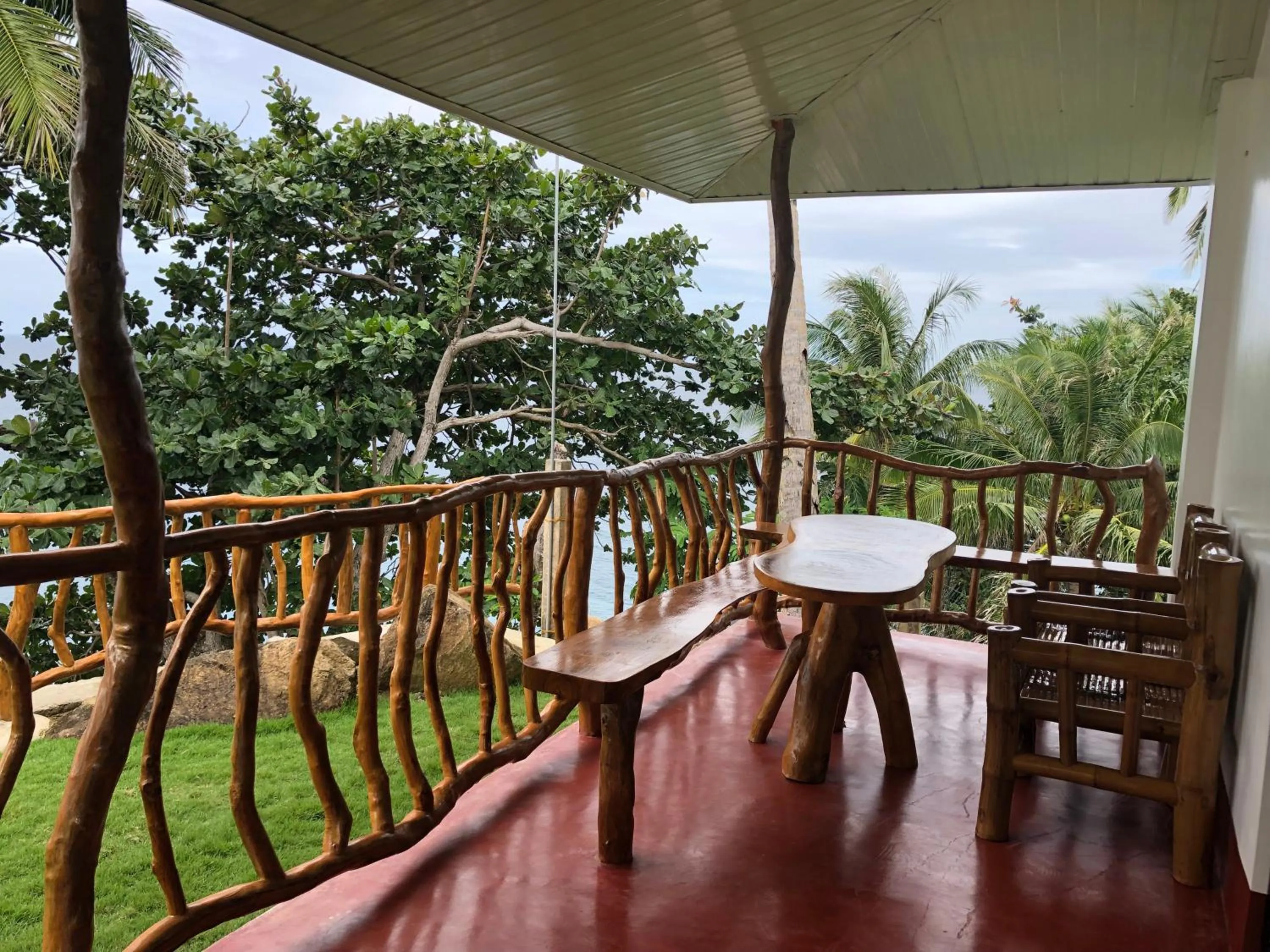 Day in Tongatok Cliff Resort