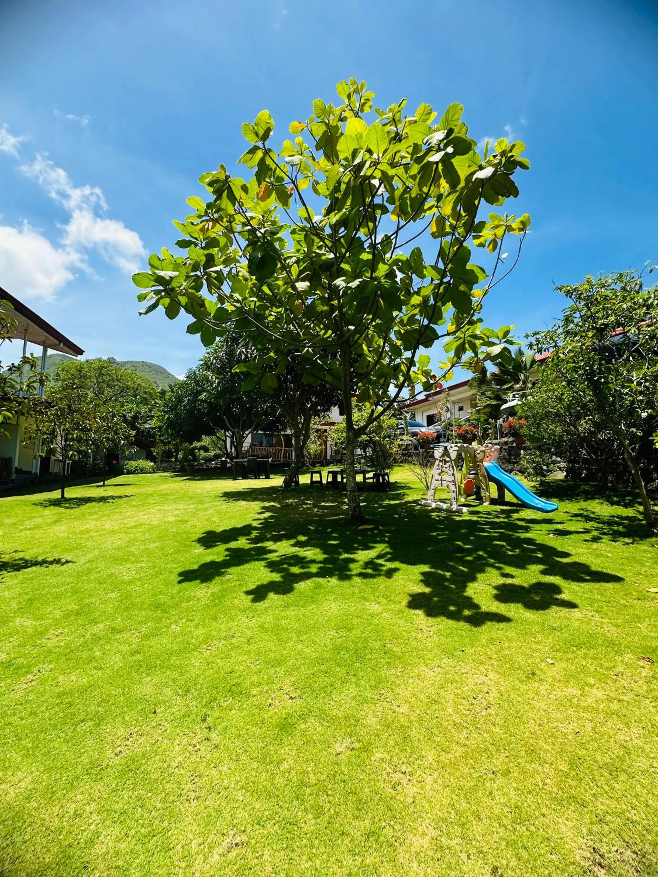 Garden in Tongatok Cliff Resort